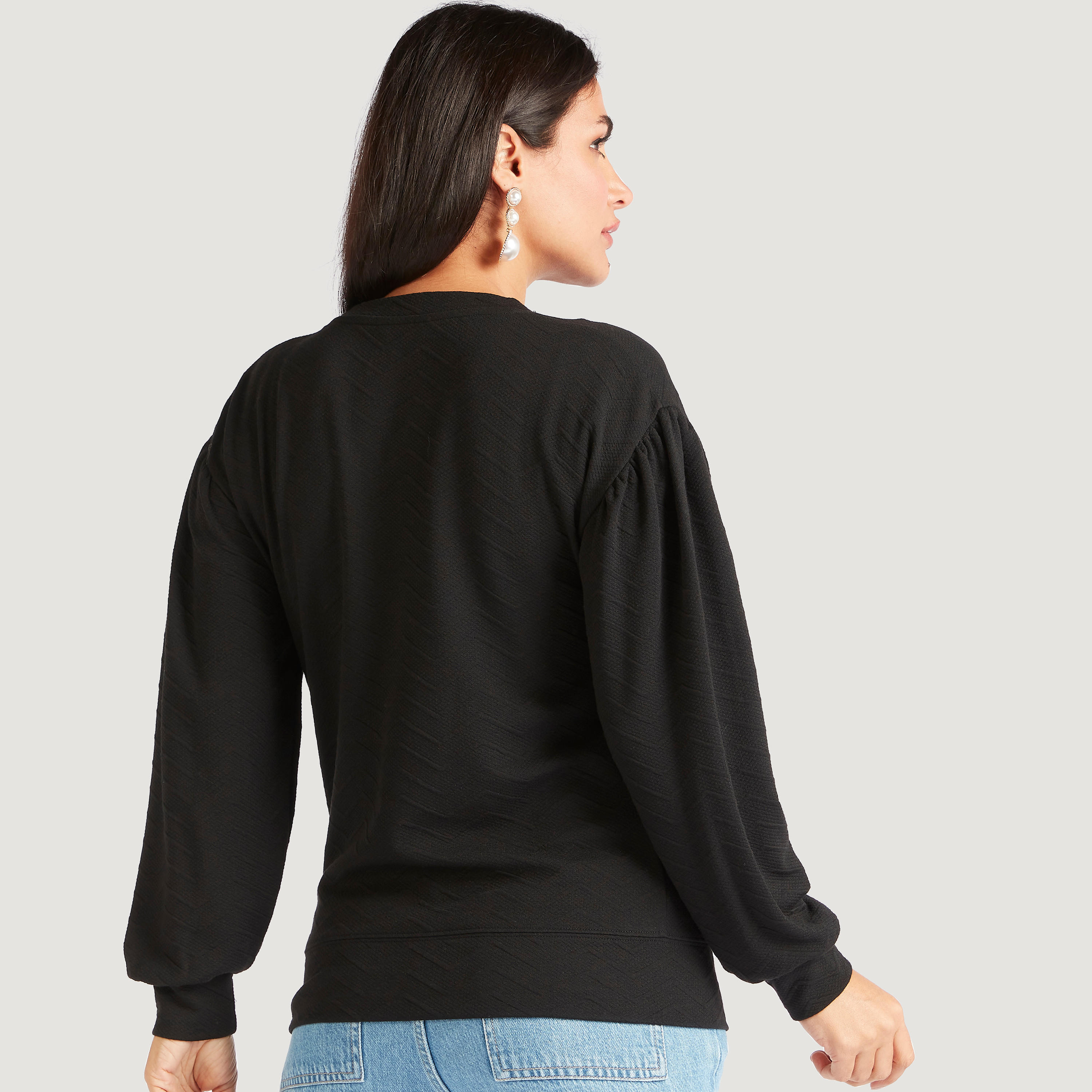 Textured Crew Neck Sweatshirt with Long Sleeves-women-winterwear-hoodiesandsweatshirts-sweatshirts-image-4