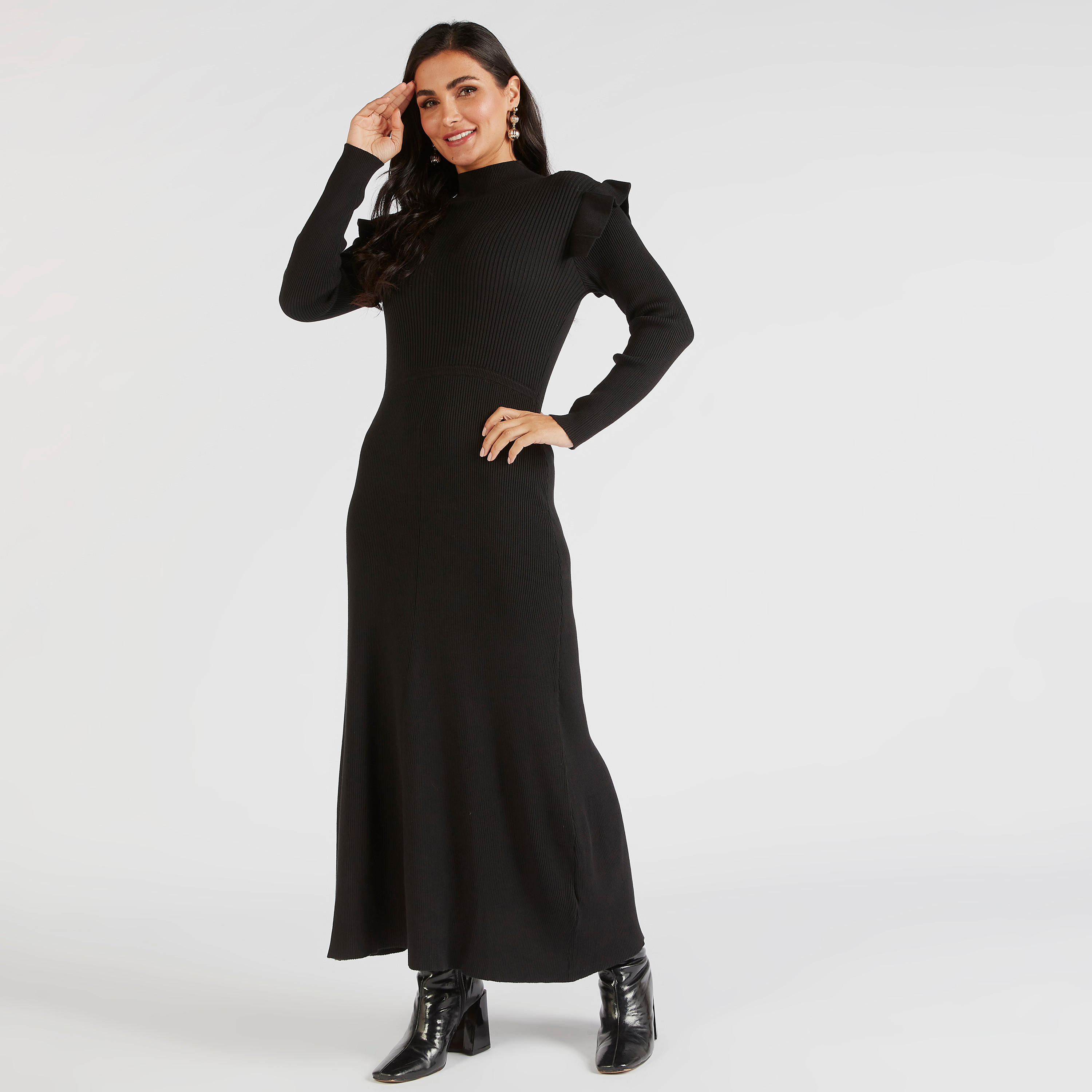 فستان طويل بارز الملمس بياقة عالية وتفاصيل كشكش-women-clothing-dresses-image-1