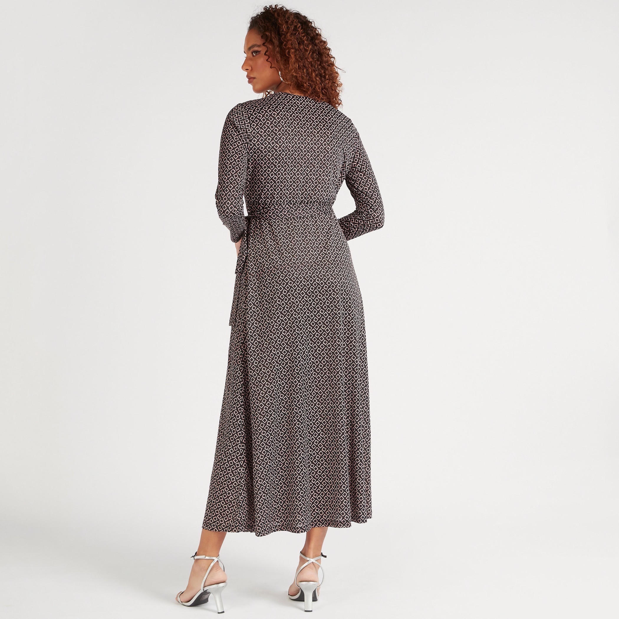 فستان مستدام طويل ملفوف بياقة v وأكمام طويلة-women-clothing-dresses-image-3