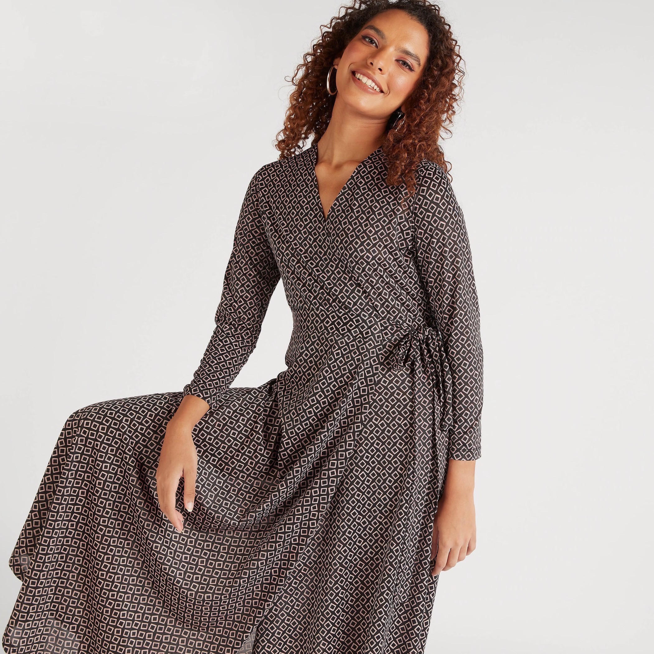 فستان مستدام طويل ملفوف بياقة v وأكمام طويلة-women-clothing-dresses-image-1