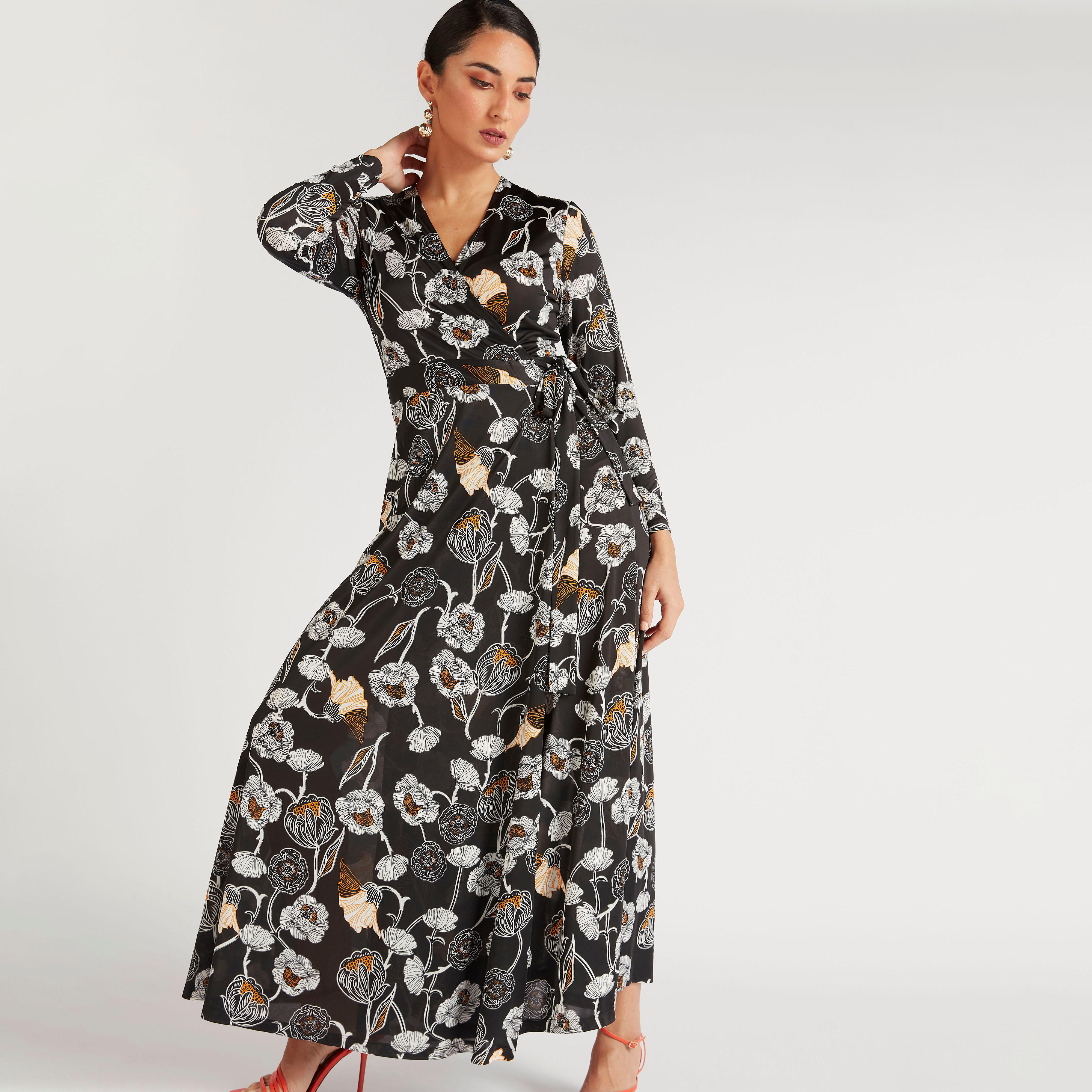 فستان طويل ملفوف بأكمام طويلة وطبعات أزهار-women-clothing-dresses-image-7
