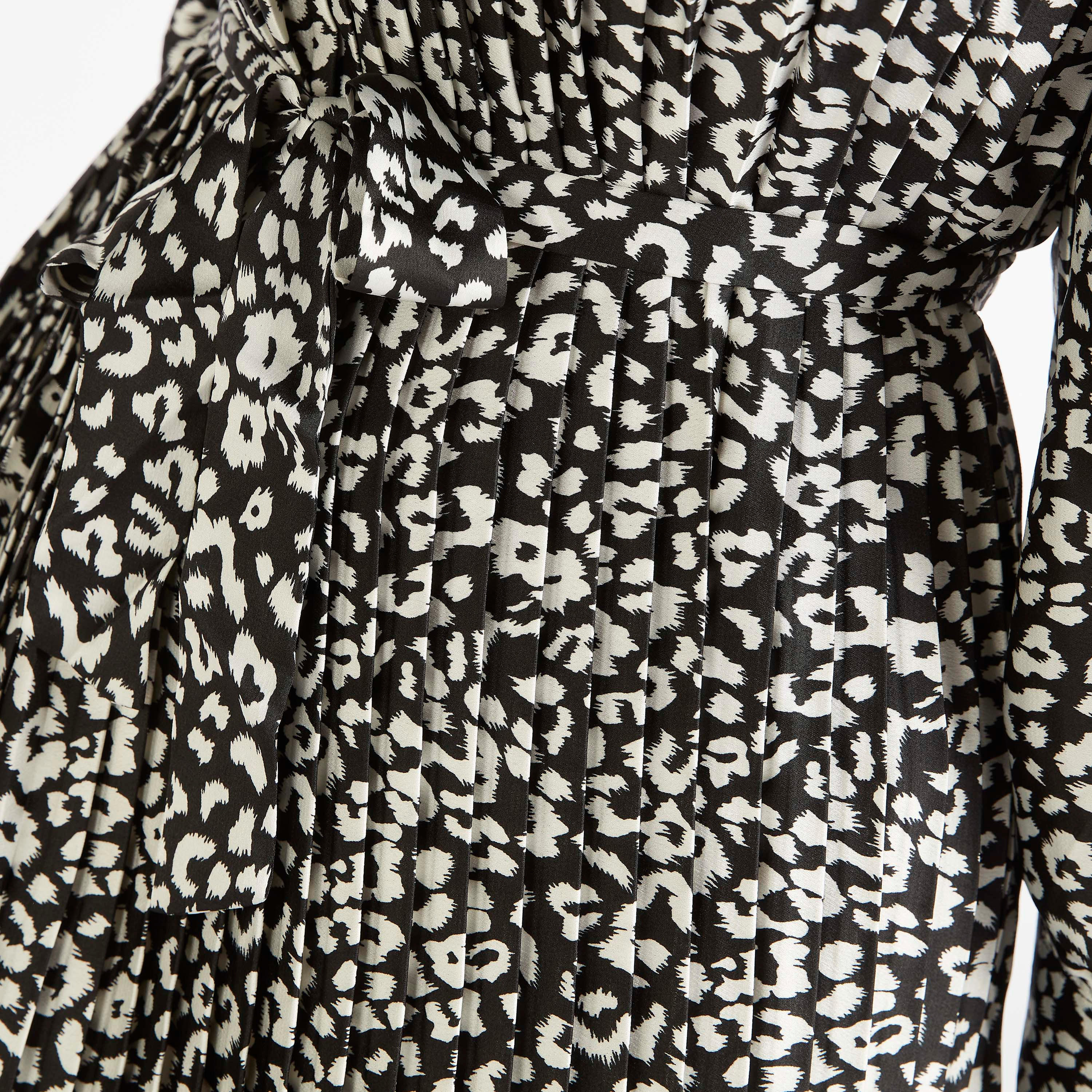 فستان ميدي إيه لاين بطبعات حيوانات وحزام برباط-women-clothing-dresses-image-3