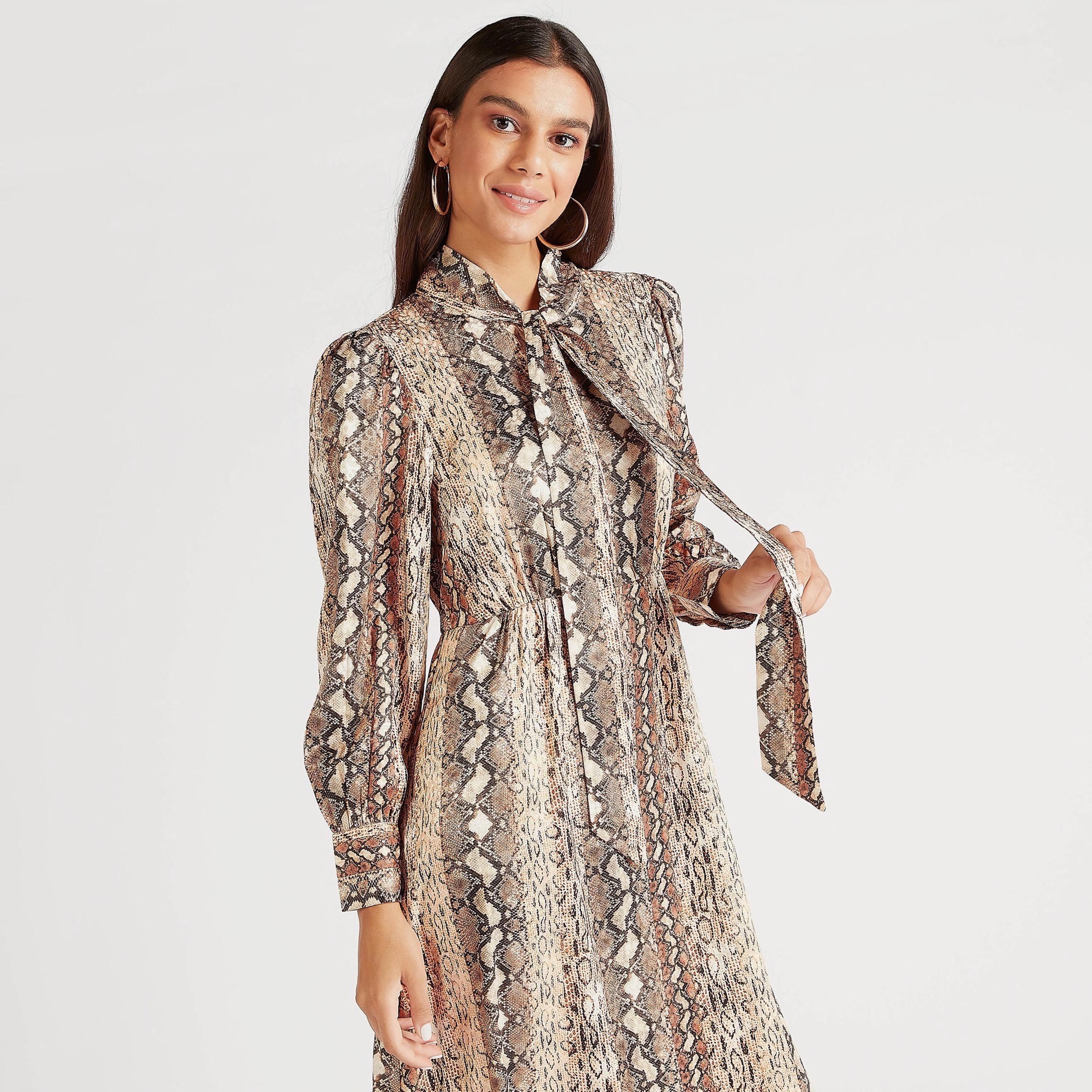 فستان ميدي بياقة عادية وطبعات حيوانات-women-clothing-dresses-image-2