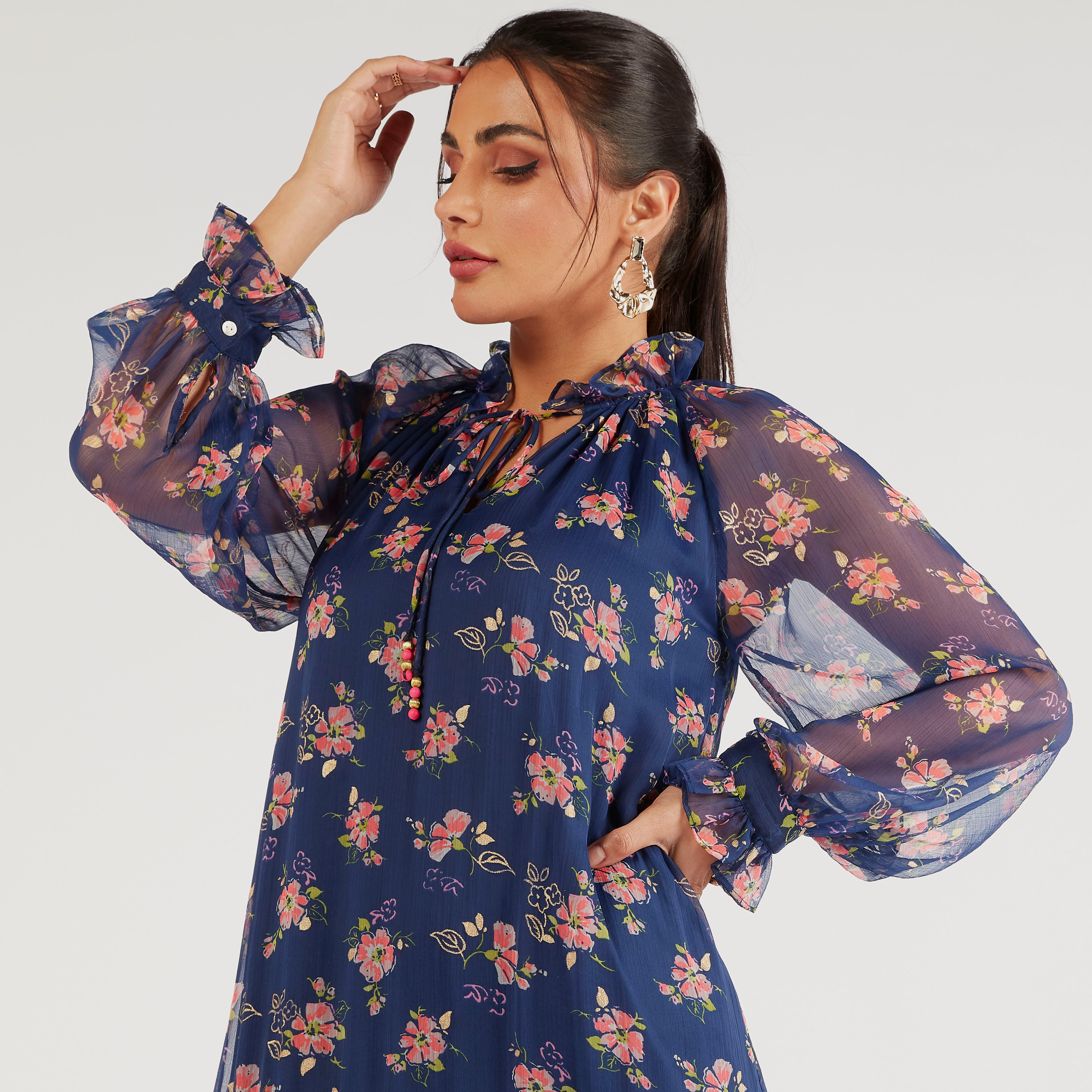 فستان طويل إيه لاين بياقة رباط وكشكش وطبعات زهرية-women-clothing-dresses-image-5
