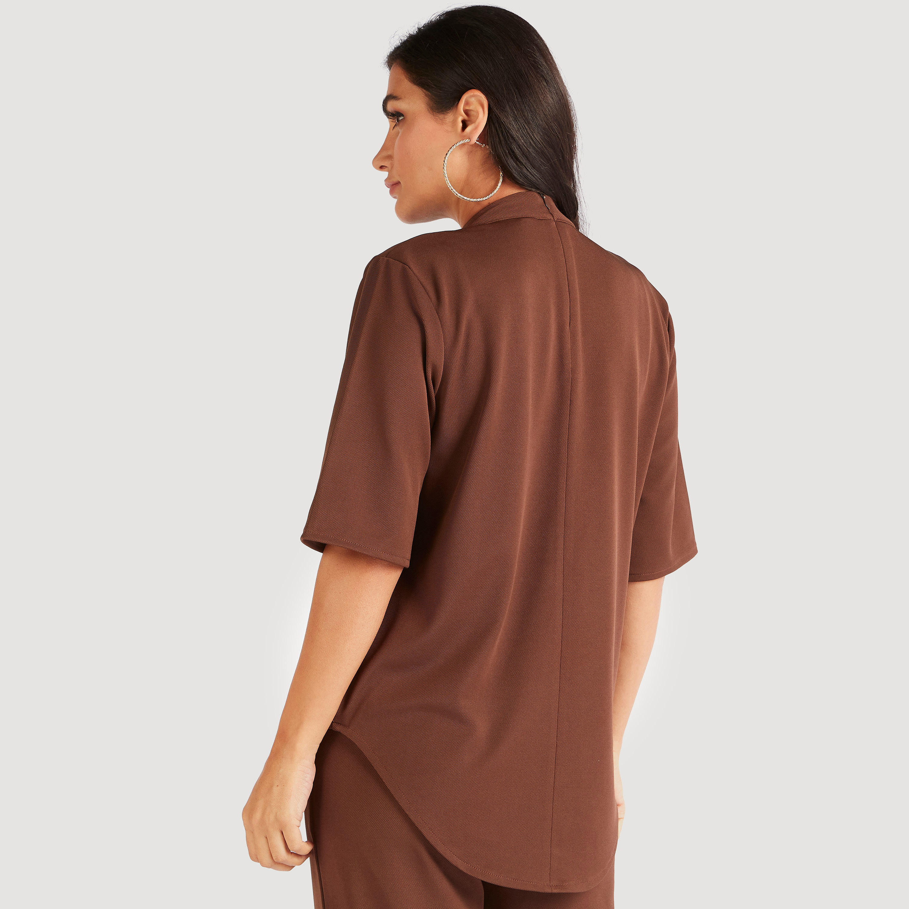 تيشيرت سادة بياقة عالية وأكمام قصيرة-women-clothing-tshirts-image-2