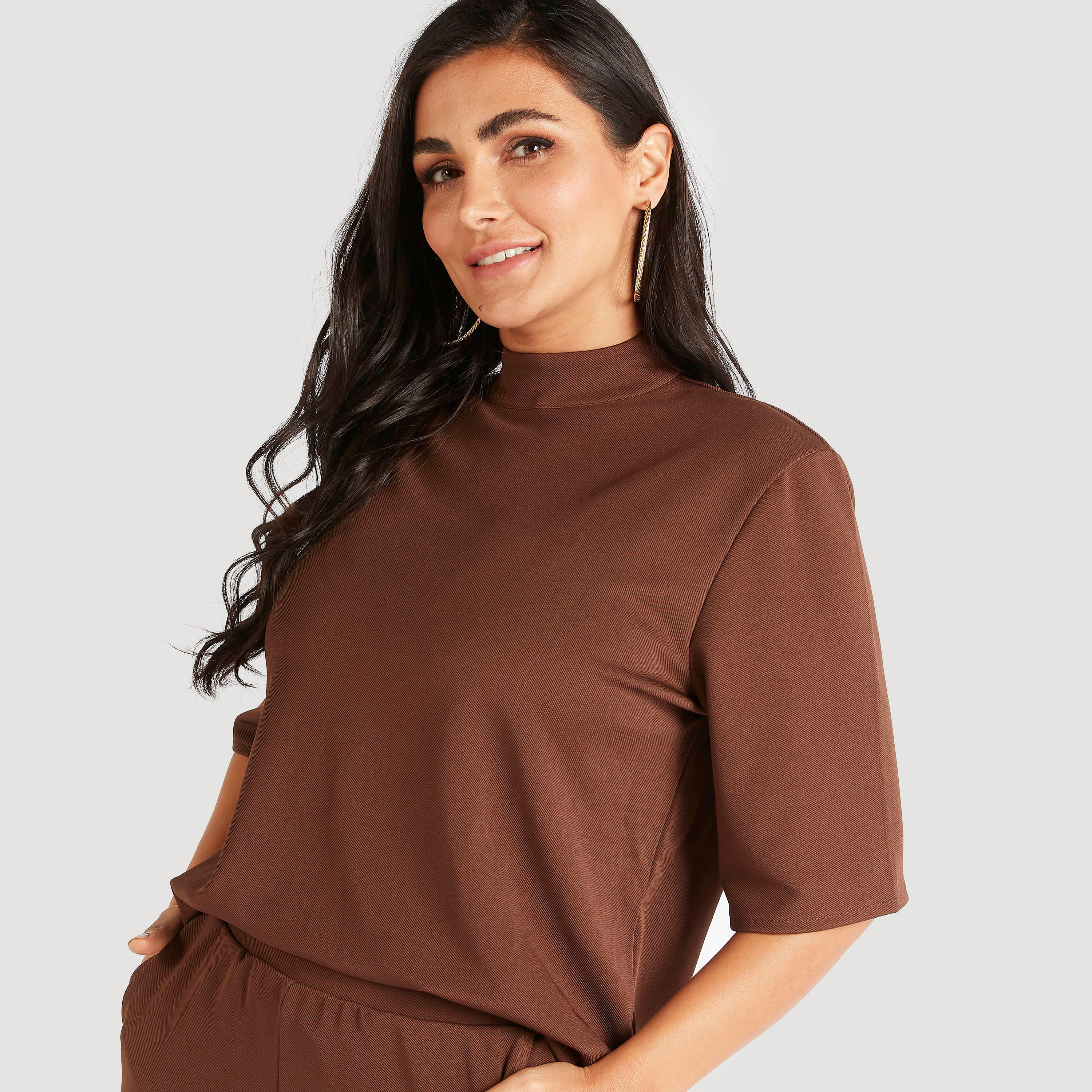 تيشيرت سادة بياقة عالية وأكمام قصيرة-women-clothing-tshirts-image-1
