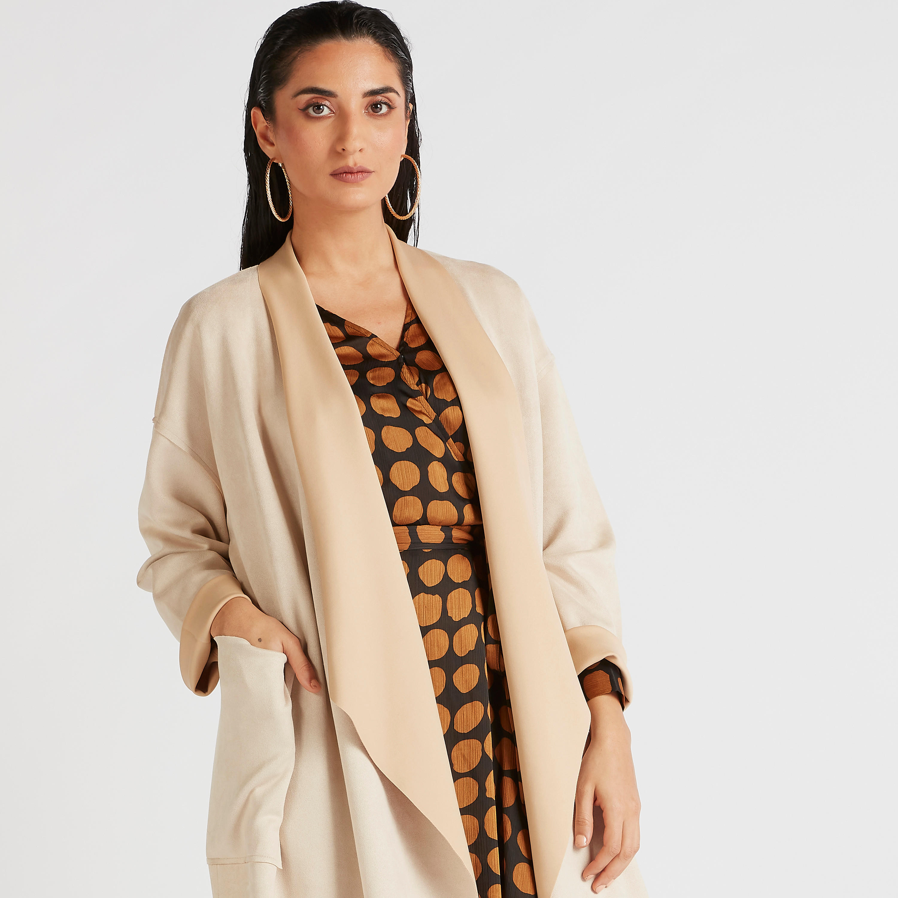 جاكيت طويل سادة بياقة منسدلة وأكمام طويلة-women-winterwear-coatsandjackets-jackets-image-2