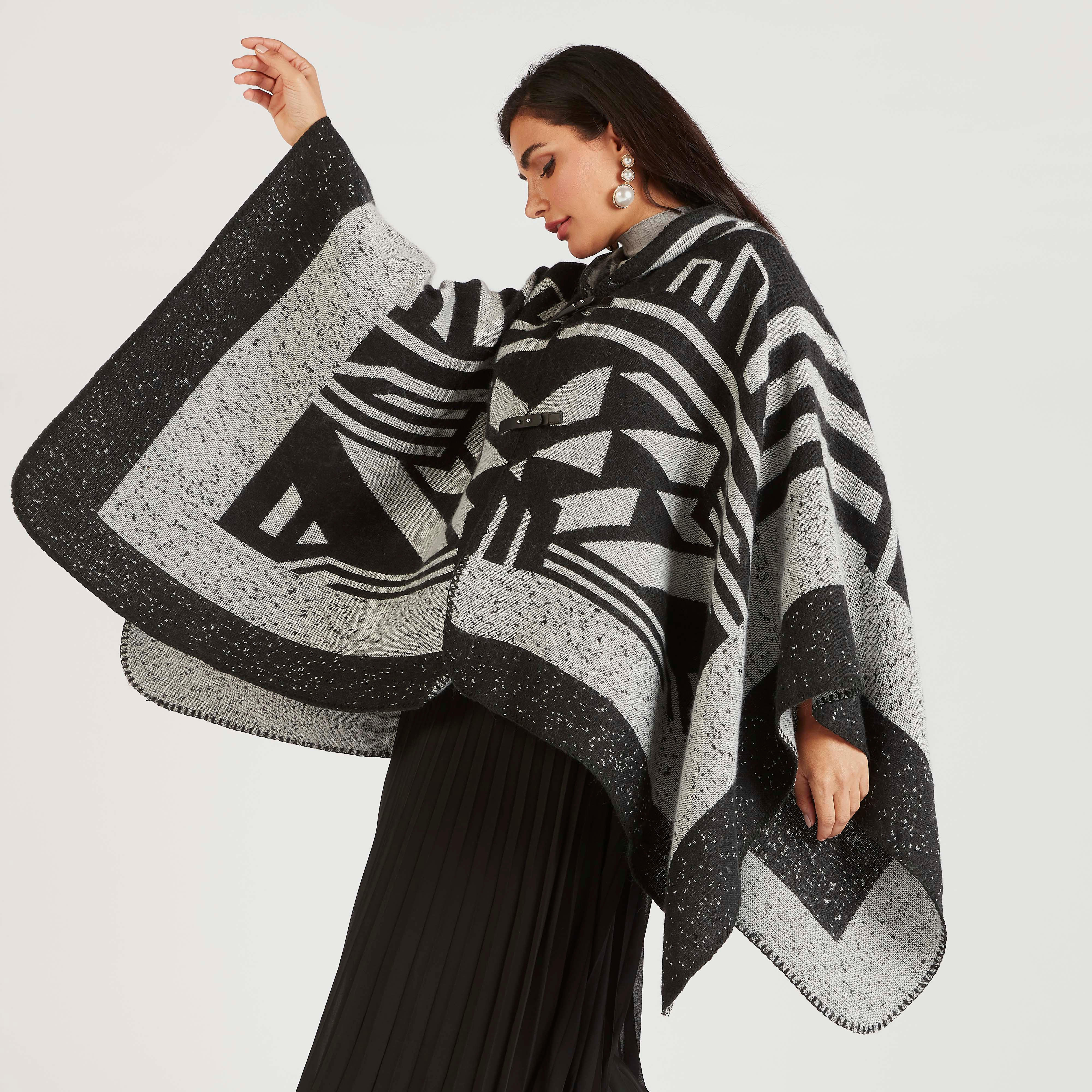 كاب بونشو بارز الملمس بزر إغلاق كباس-women-winterwear-cardigansandjumpers-cardigans-image-6