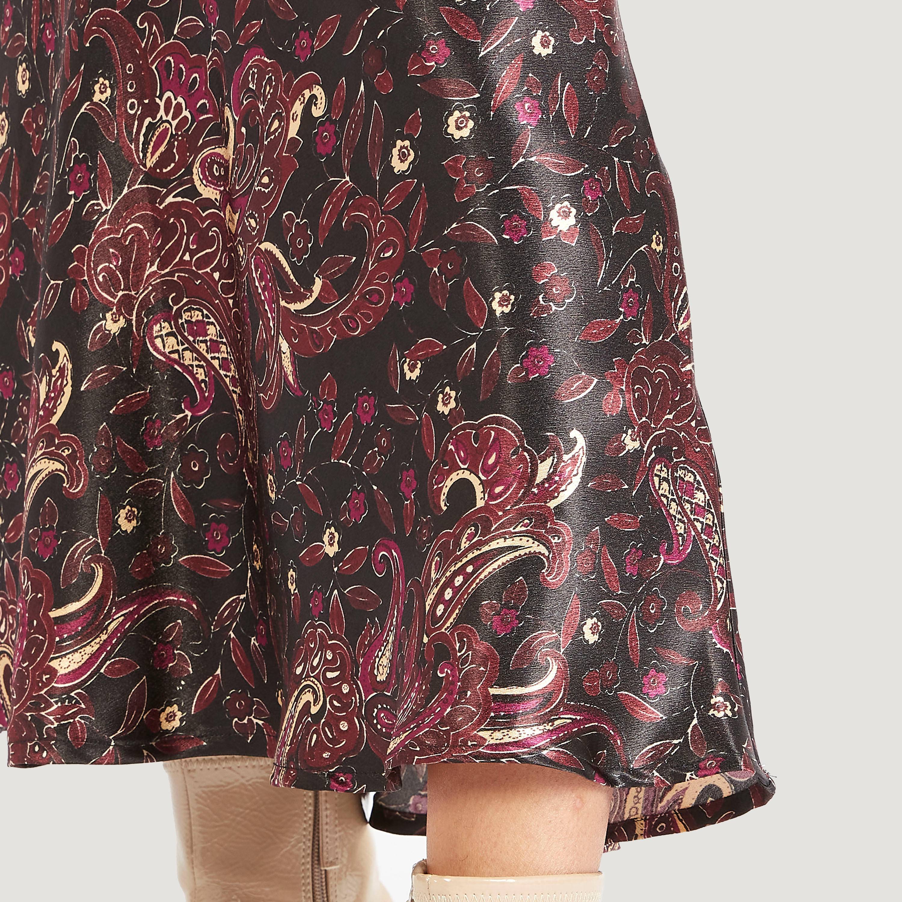 Paisley Print Maxi A-line Skirt with Zip Closure-women-clothing-bottoms-skirts-image-3