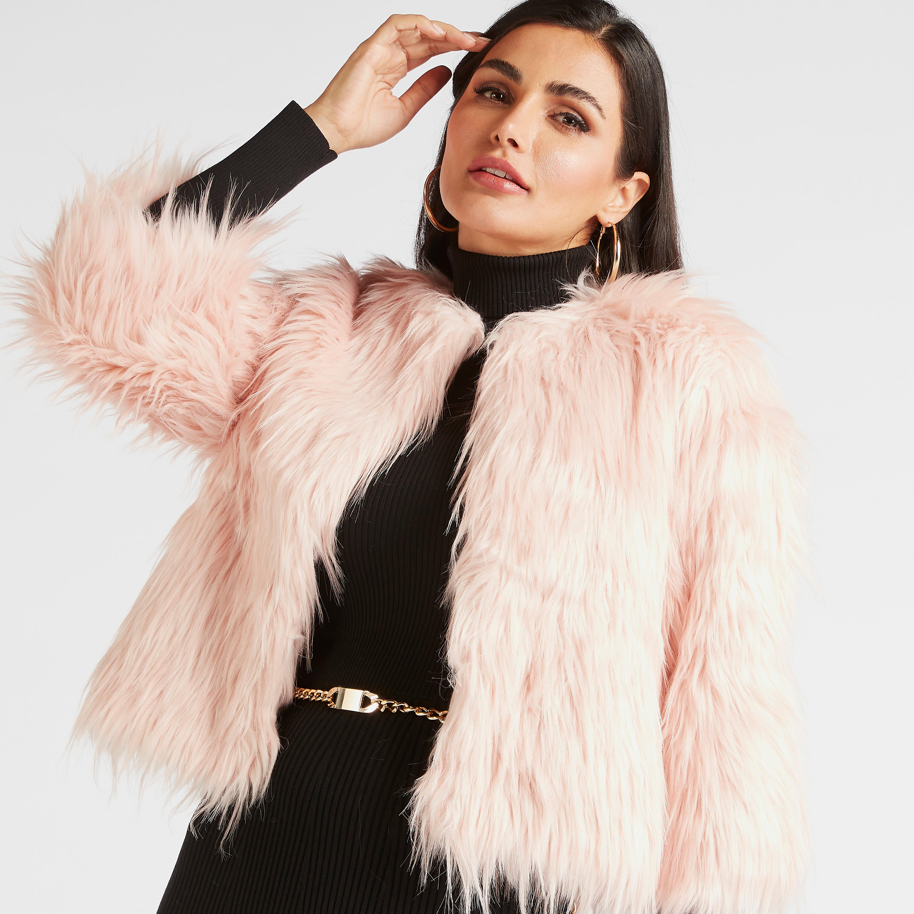 جاكيت فرو صناعي بارز الملمس بأكمام طويلة-women-winterwear-coatsandjackets-jackets-image-1