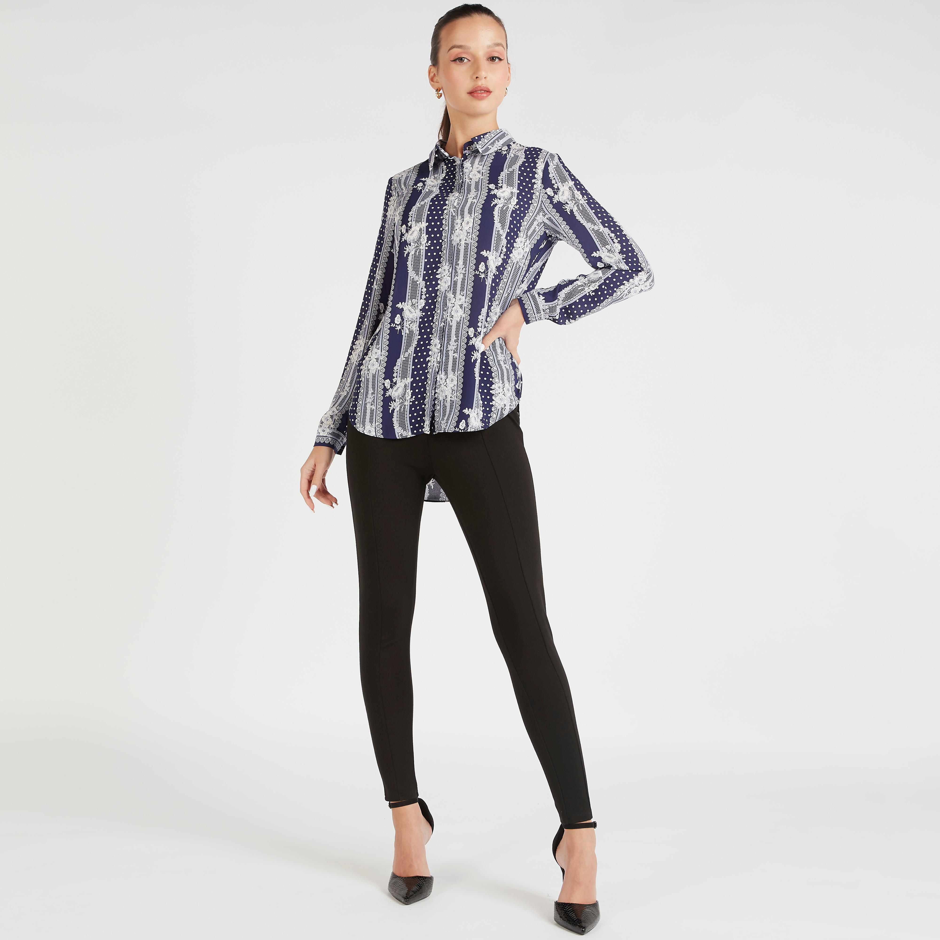 قميص بتفاصيل دانتيل وأطراف غير مستوية وطبعات-women-clothing-shirtsandblouses-shirts-image-6