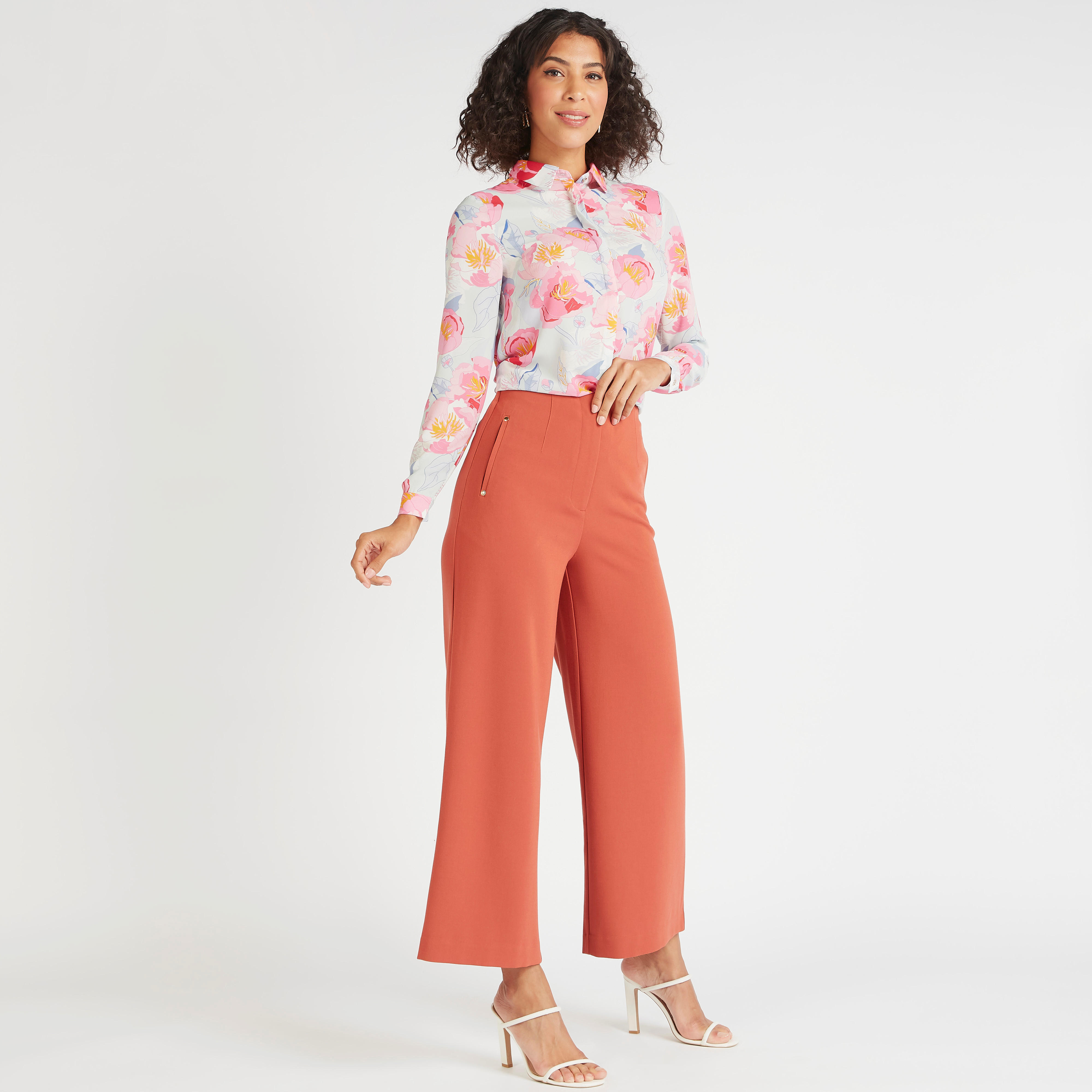 قميص بأكمام طويلة وزر إغلاق وطبعات أزهار-women-clothing-shirtsandblouses-shirts-image-5