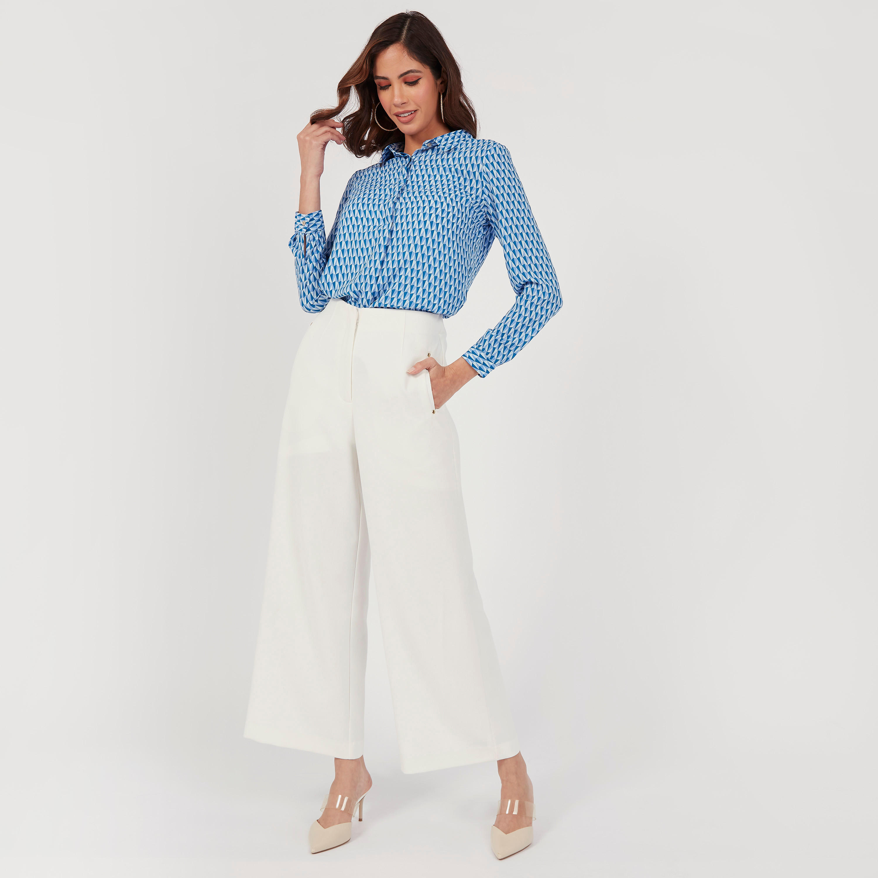 قميص بأكمام طويلة وزر إغلاق وطبعات-women-clothing-shirtsandblouses-shirts-image-2