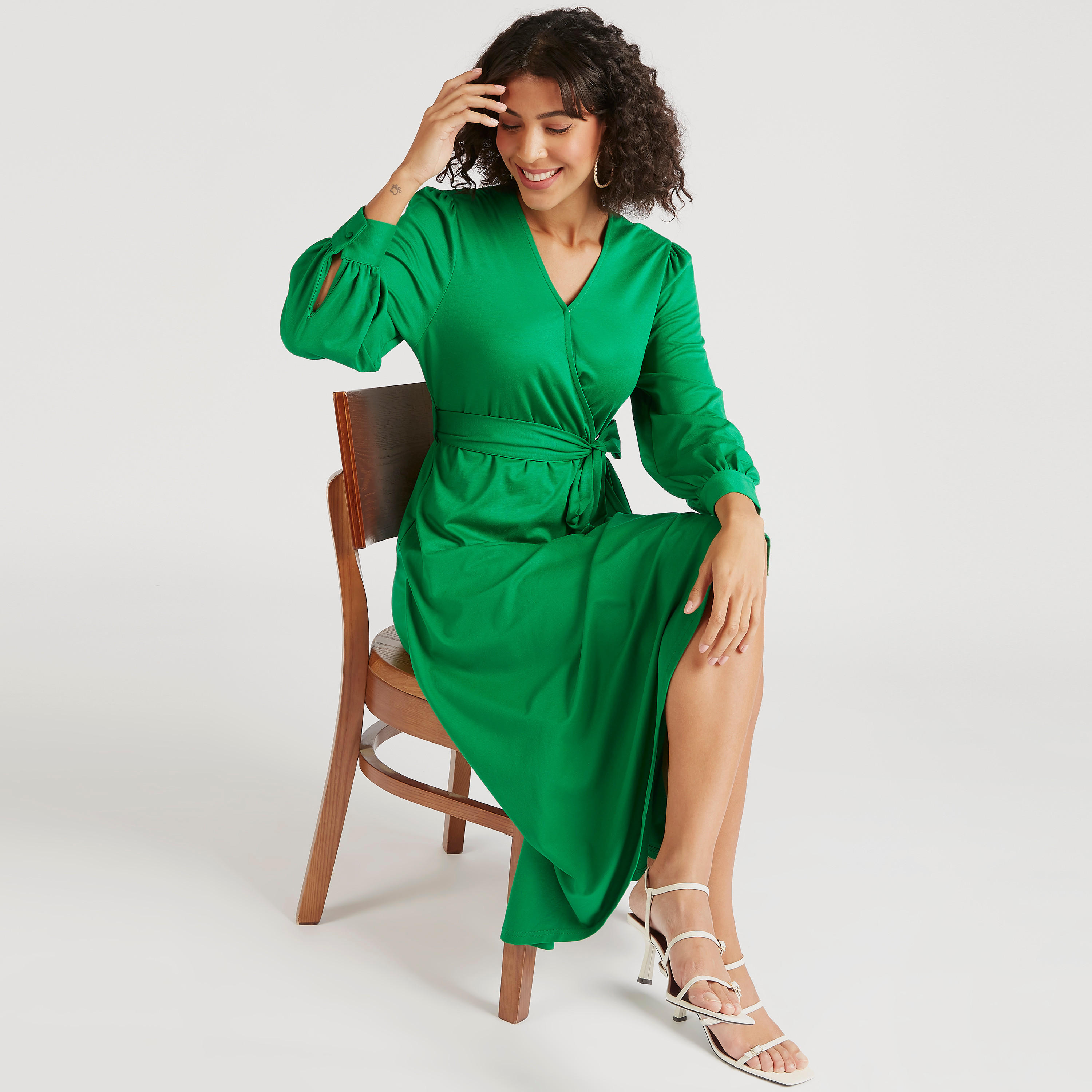 فستان ميدي سادة ملفوف بأكمام طويلة وحزام رباط-women-clothing-dresses-image-13