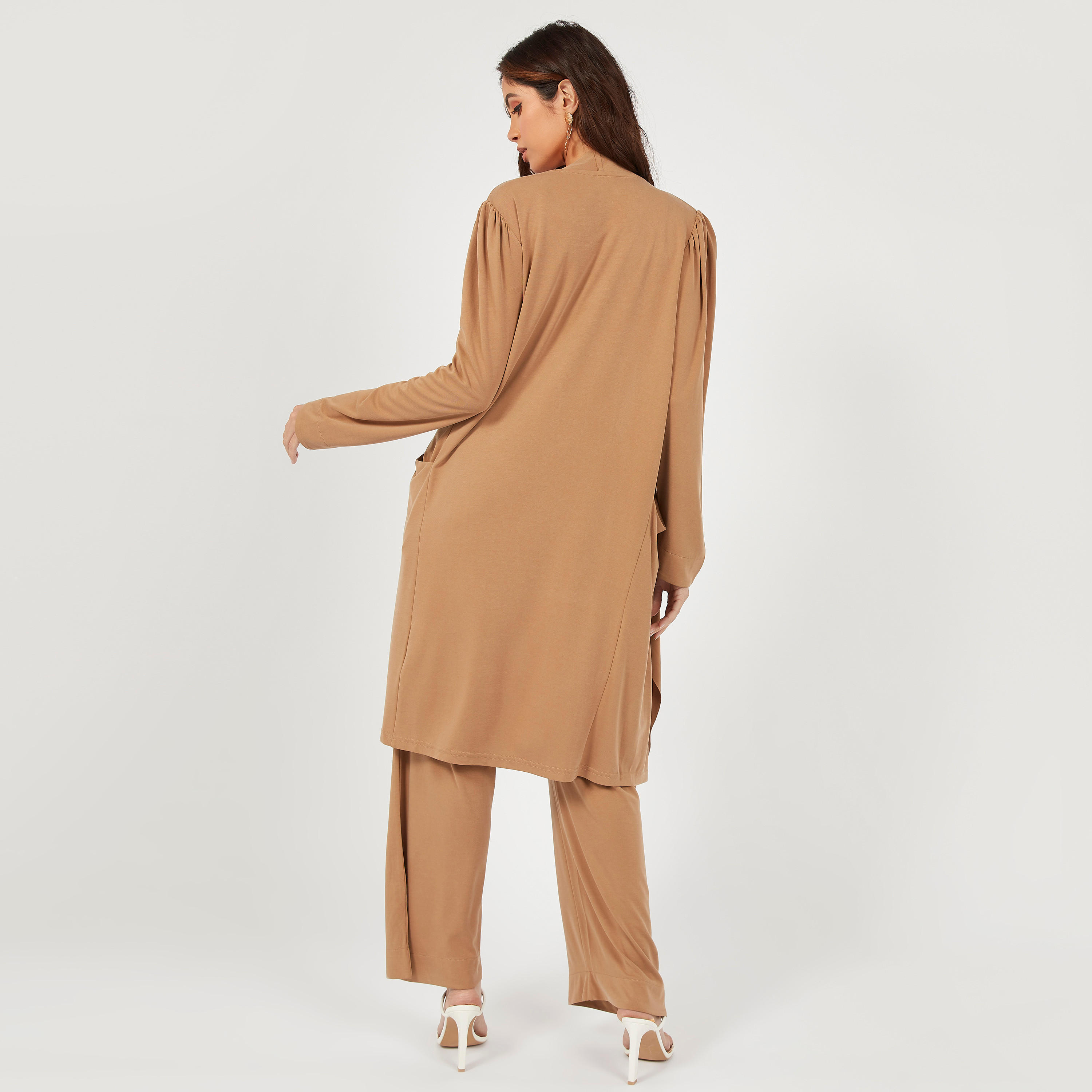 سترة طويلة سادة بياقة منسدلة وأكمام طويلة-women-winterwear-cardigansandjumpers-cardigans-image-4