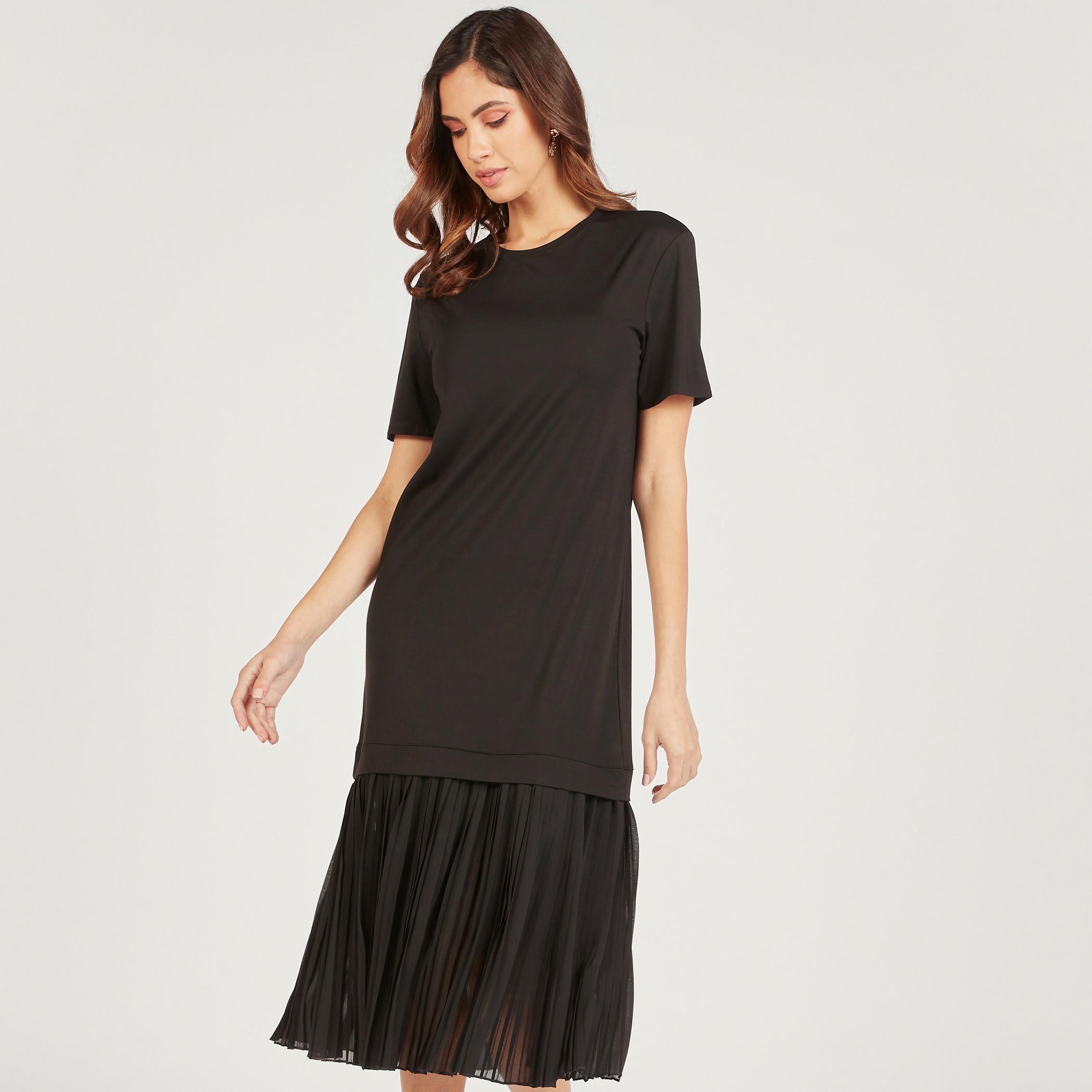 فستان واسع ميدي سادة بأكمام قصيرة وتفاصيل كسرات-women-clothing-dresses-image-7