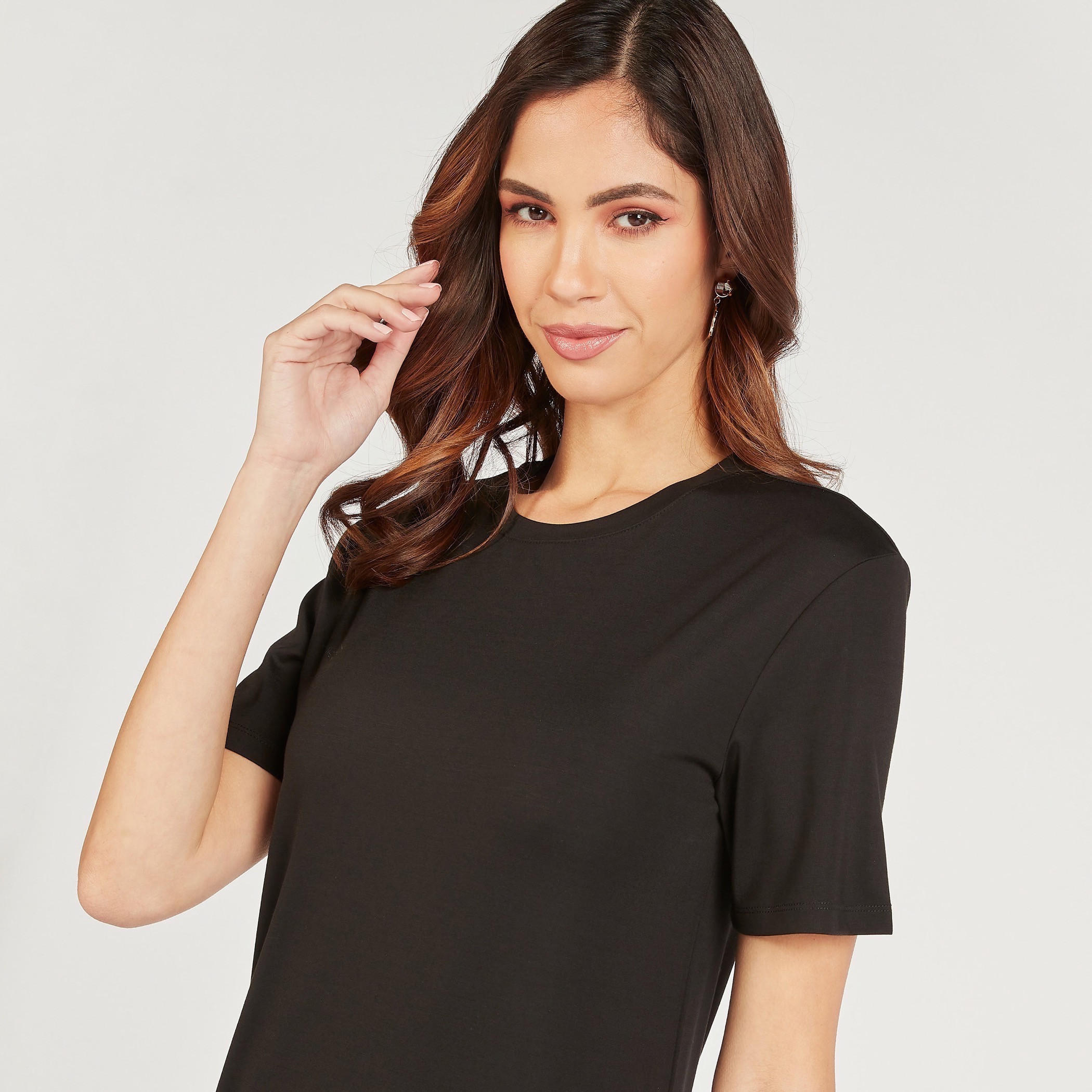 فستان واسع ميدي سادة بأكمام قصيرة وتفاصيل كسرات-women-clothing-dresses-image-8