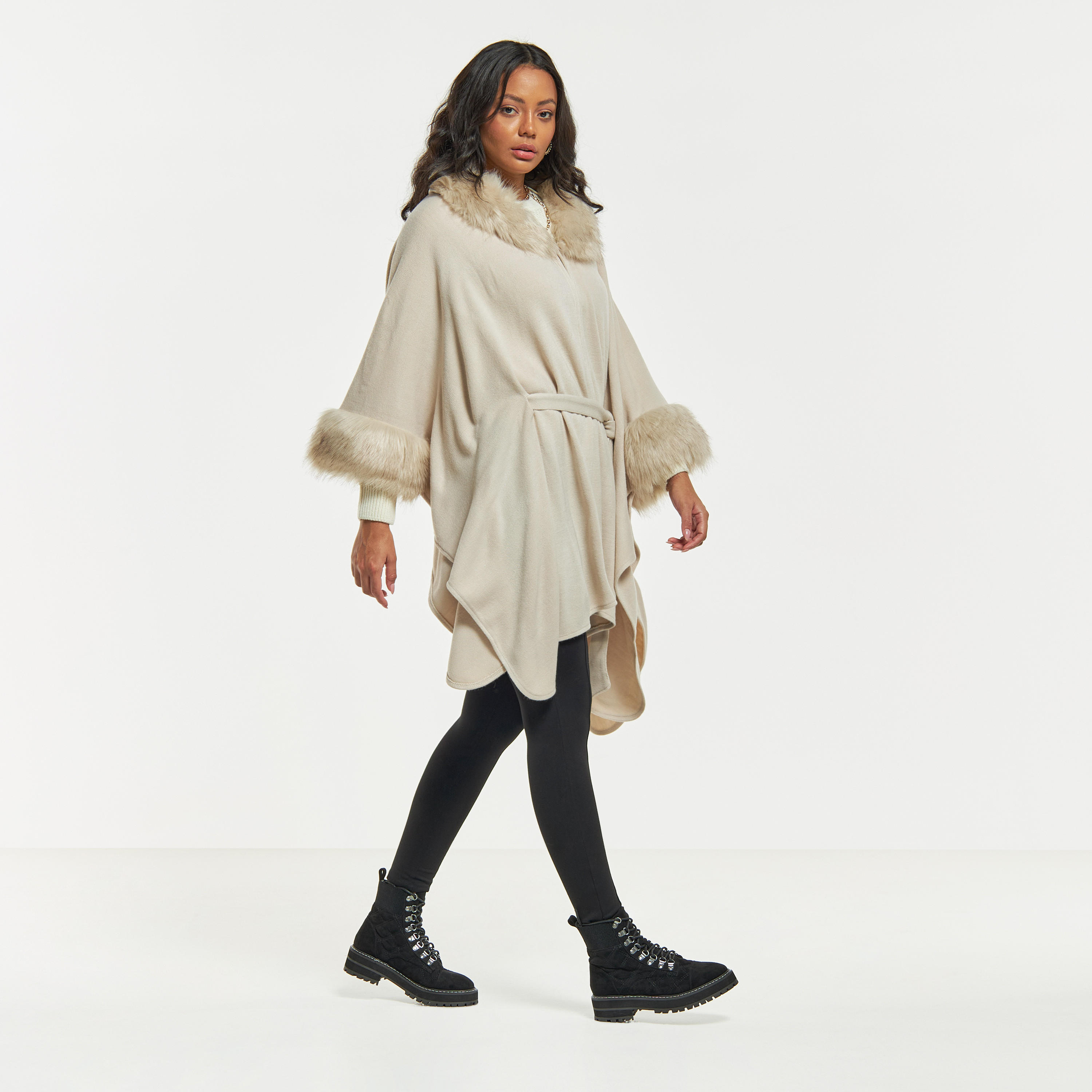 بونشو مخمل بارز الملمس بحزام ربط وأكمام طويلة-women-winterwear-cardigansandjumpers-cardigans-image-2