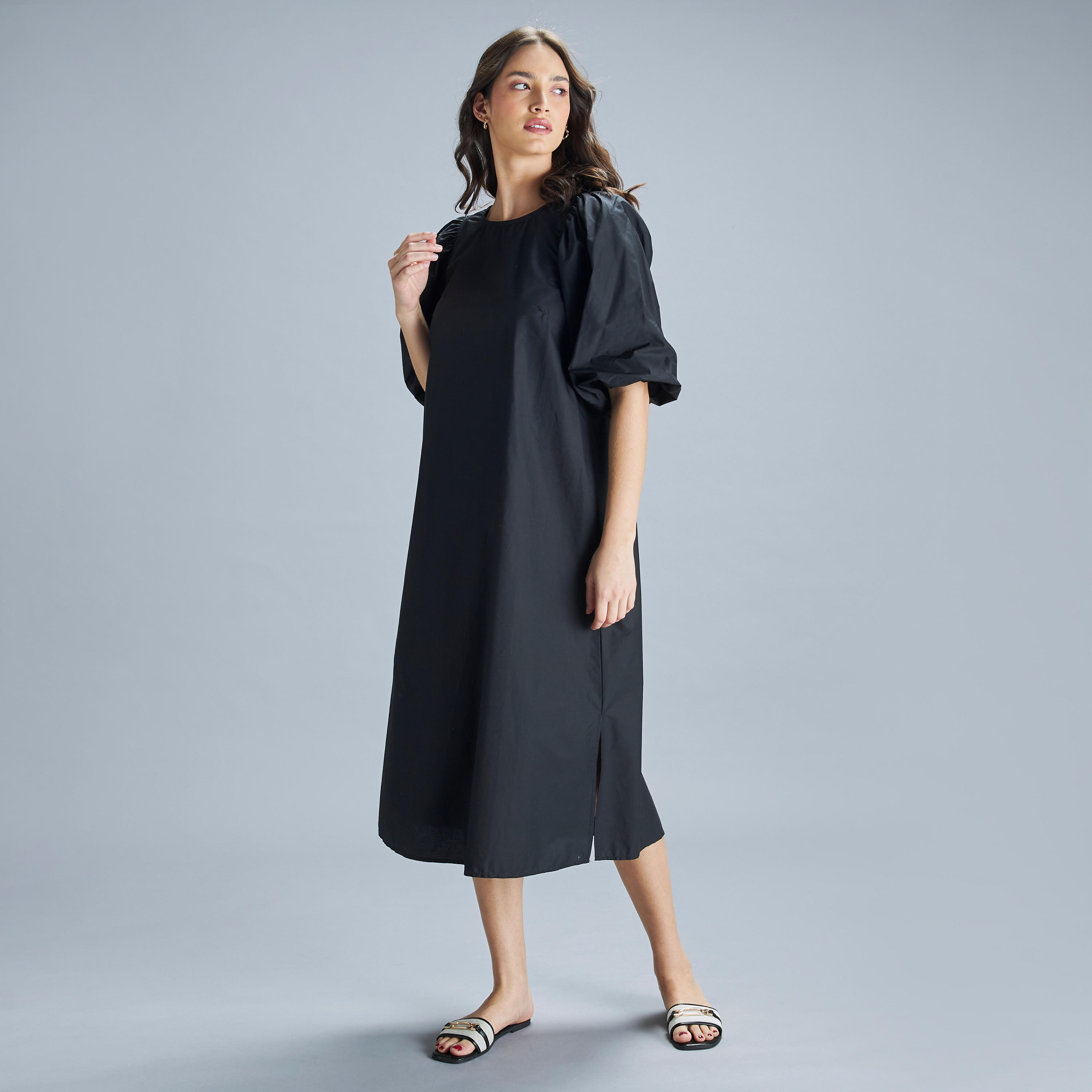 فستان ميدي سادة بأكمام منفوخة وأربطة وتفاصيل مفتوحة-women-clothing-dresses-image-2