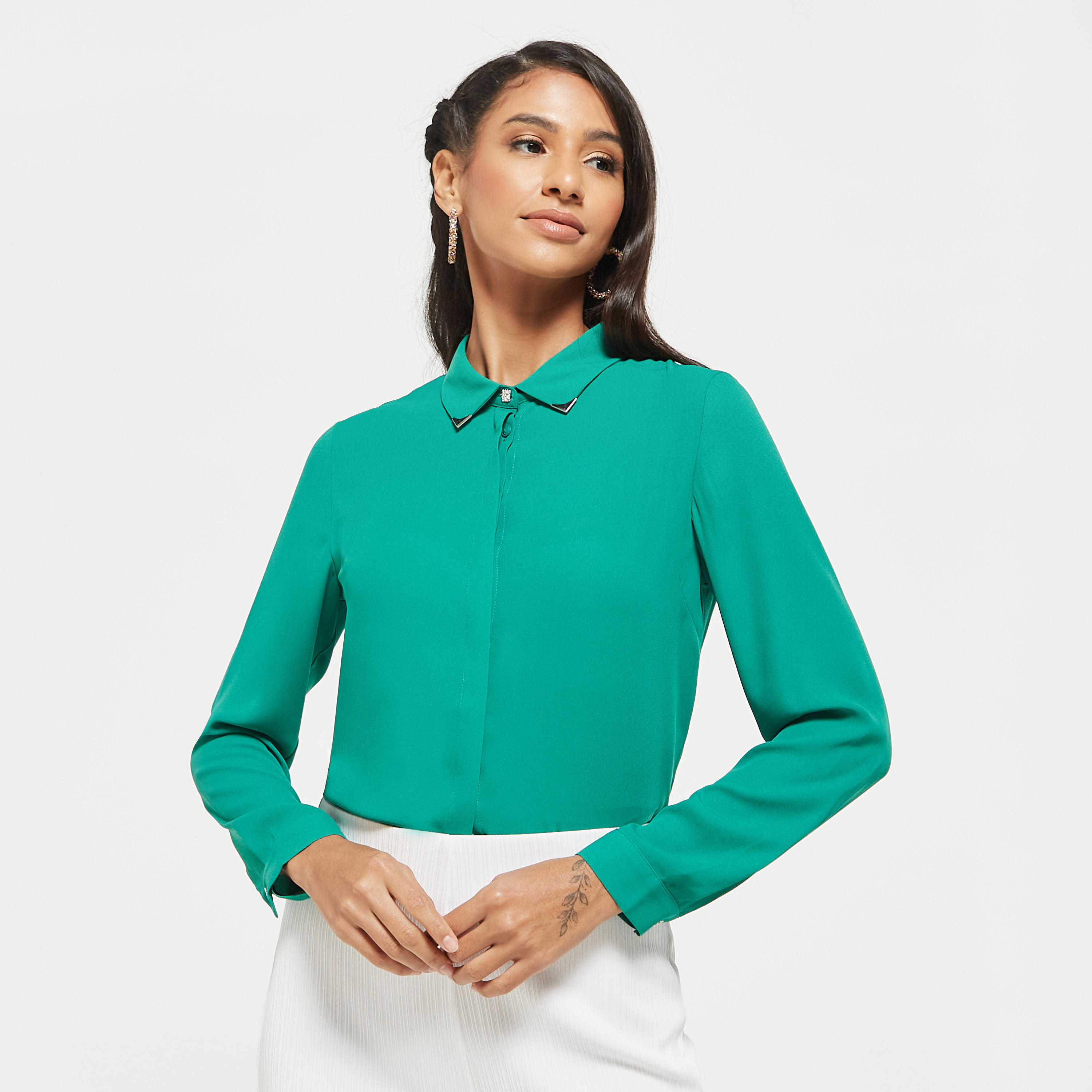قميص سادة بأكمام طويلة وياقة عادية-women-clothing-shirtsandblouses-shirts-image-1