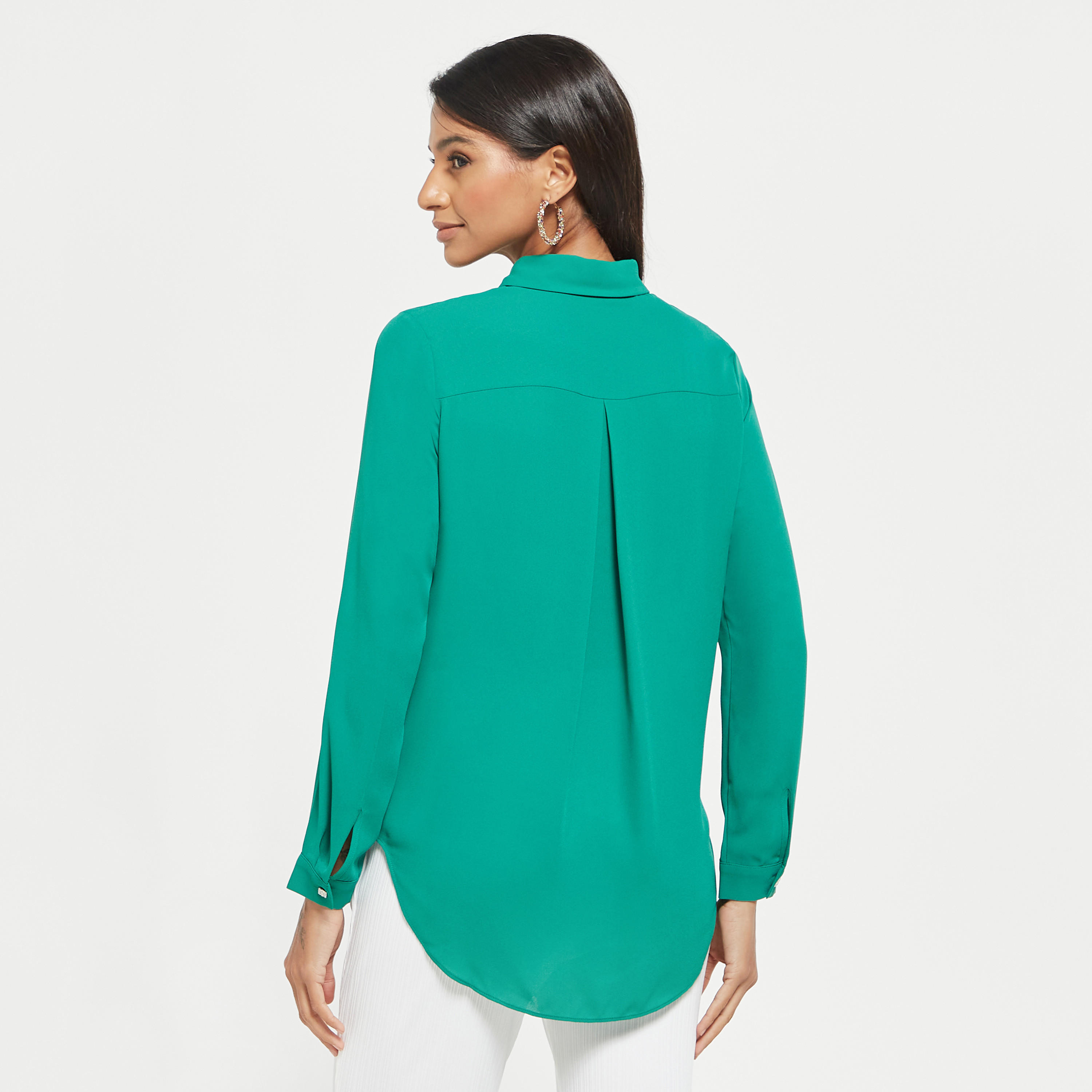 قميص سادة بأكمام طويلة وياقة عادية-women-clothing-shirtsandblouses-shirts-image-3