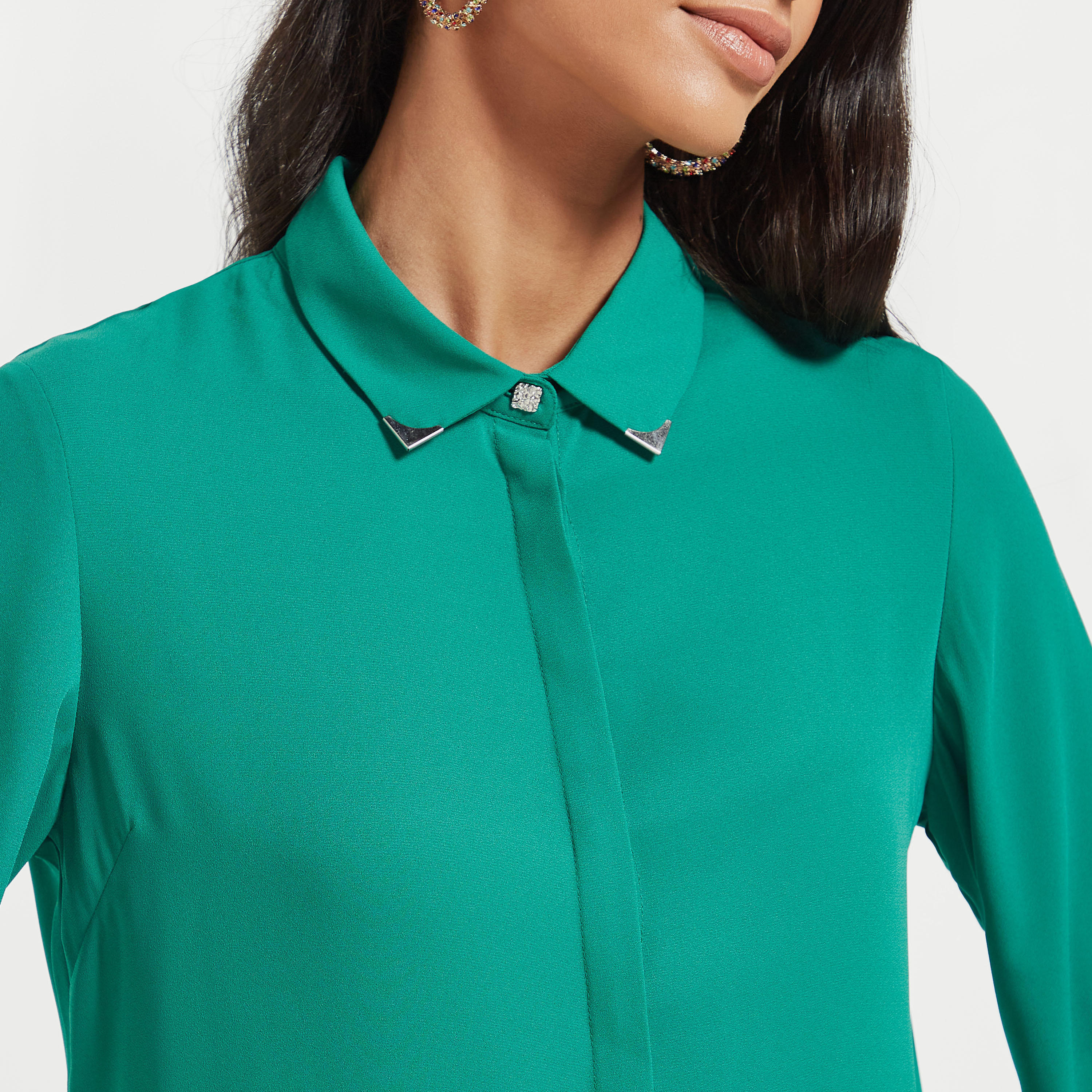 قميص سادة بأكمام طويلة وياقة عادية-women-clothing-shirtsandblouses-shirts-image-4