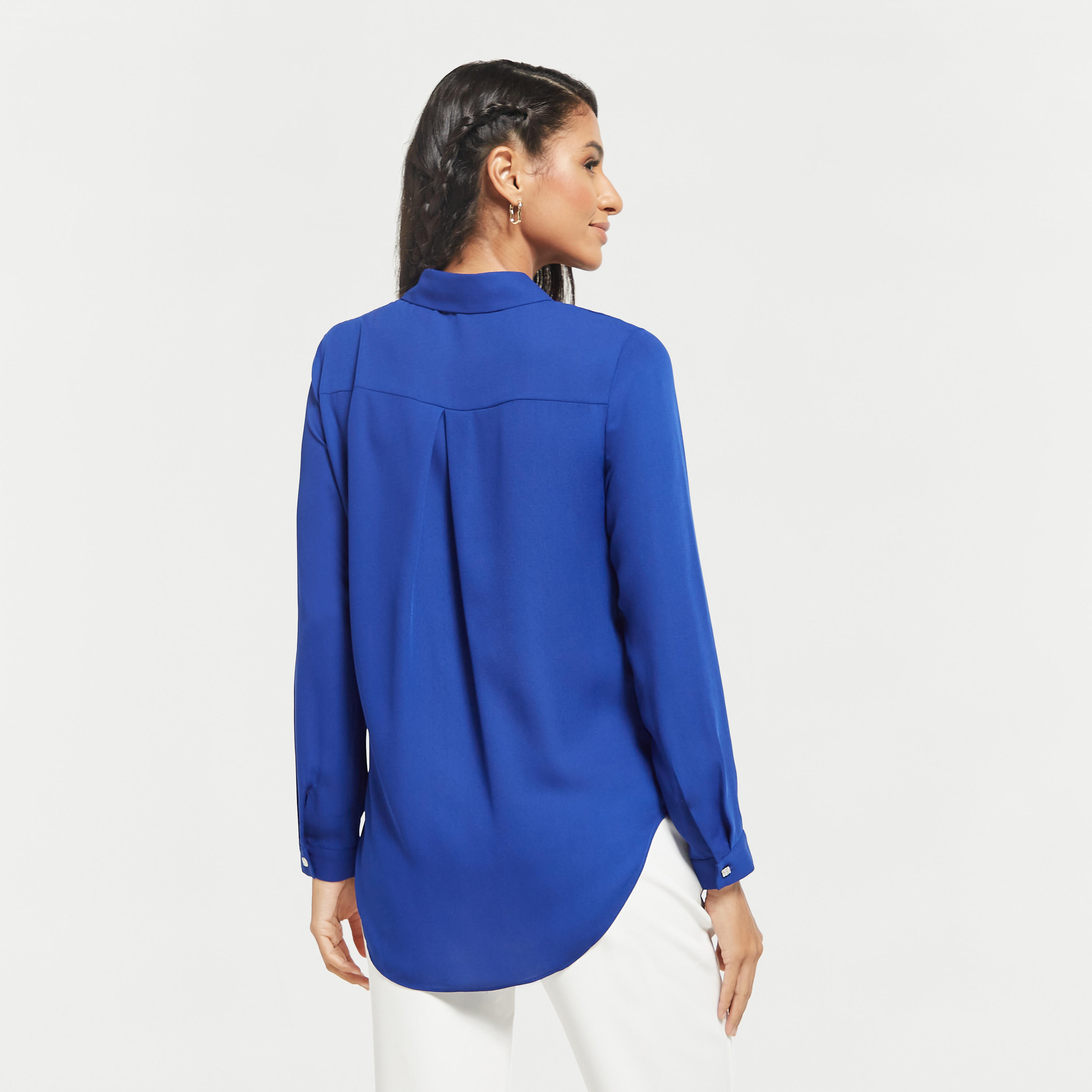 قميص سادة بأكمام طويلة وياقة عادية-women-clothing-shirtsandblouses-shirts-image-11