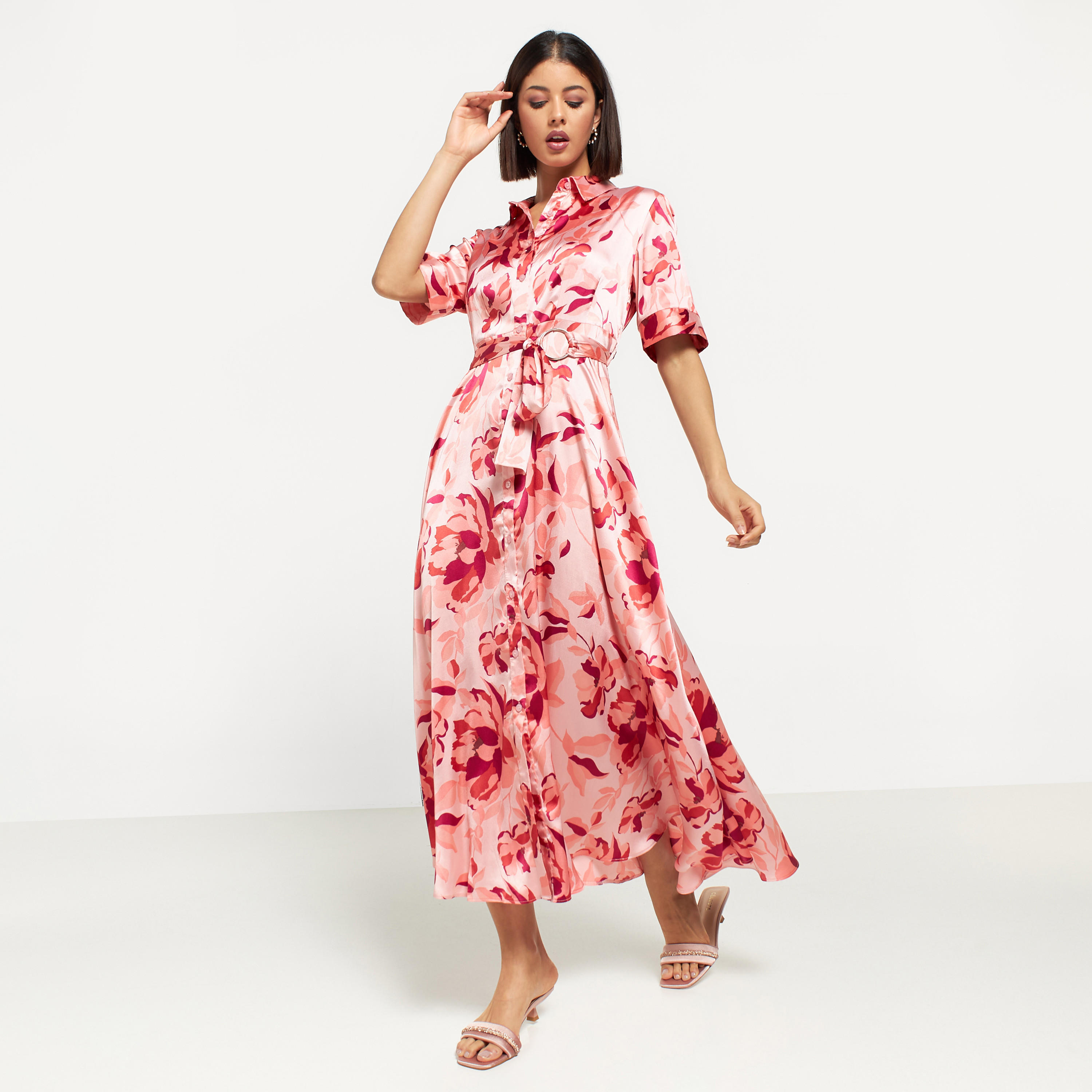 فستان قميص طويل بطبعات أزهار وحزام ربط-women-clothing-dresses-image-1