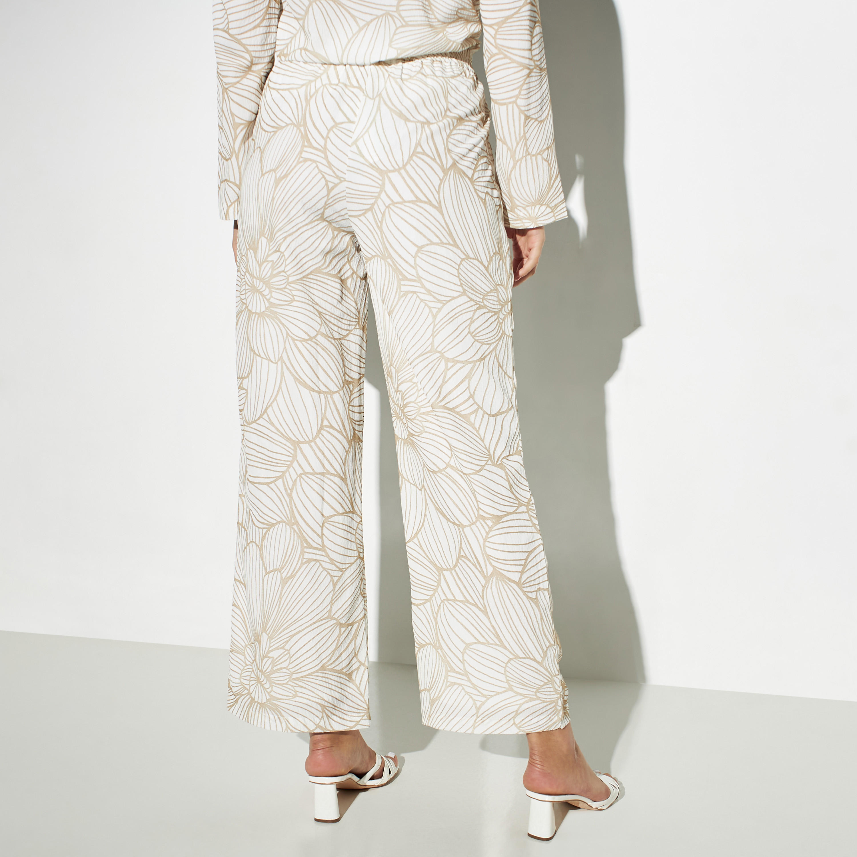 All-Over Floral Print Paper Bag Waist Wide Leg Pants with Pockets-women-clothing-bottoms-trousers-image-4