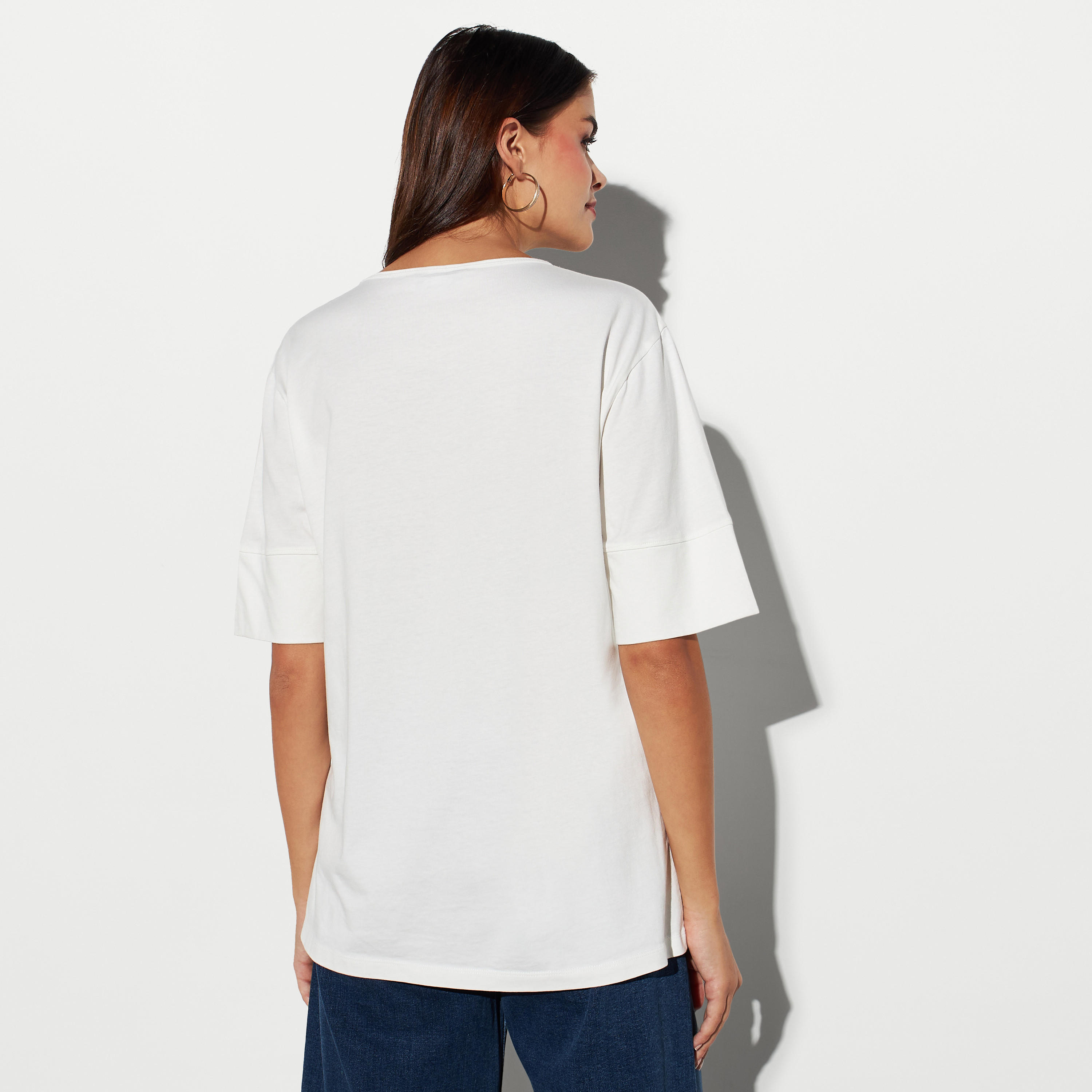 تيشيرت مطرّز بأكمام قصيرة-women-clothing-tshirts-image-4