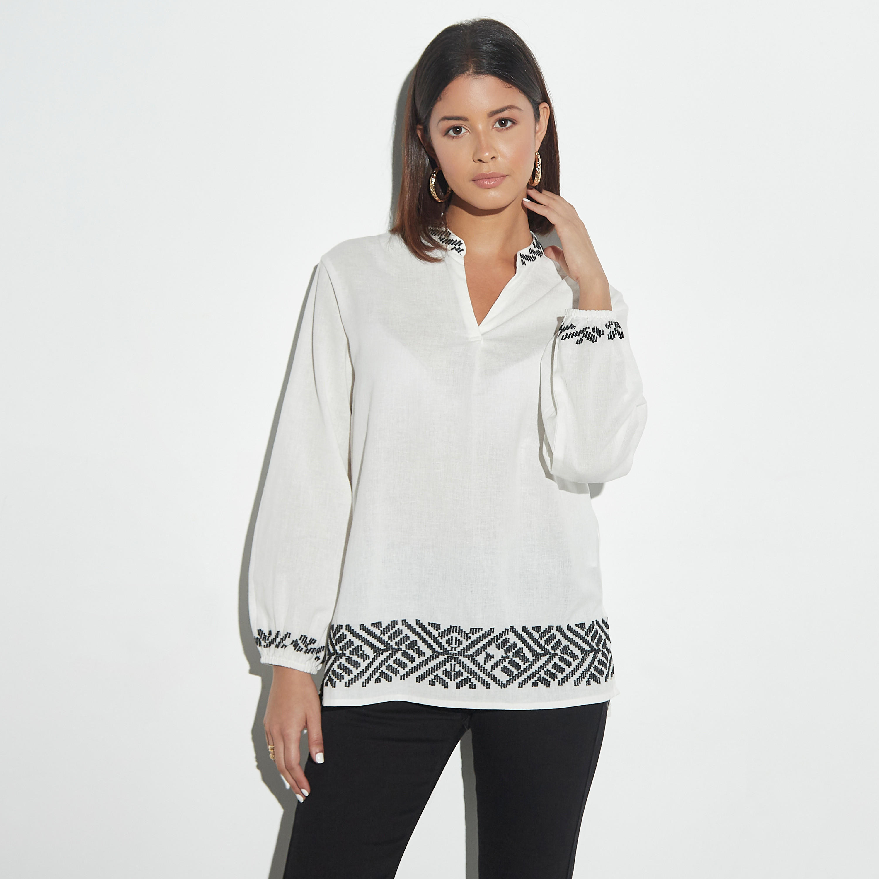 بلوزة مطرّزة بياقة ماندارين عادية وأكمام طويلة-women-clothing-shirtsandblouses-blouses-image-1