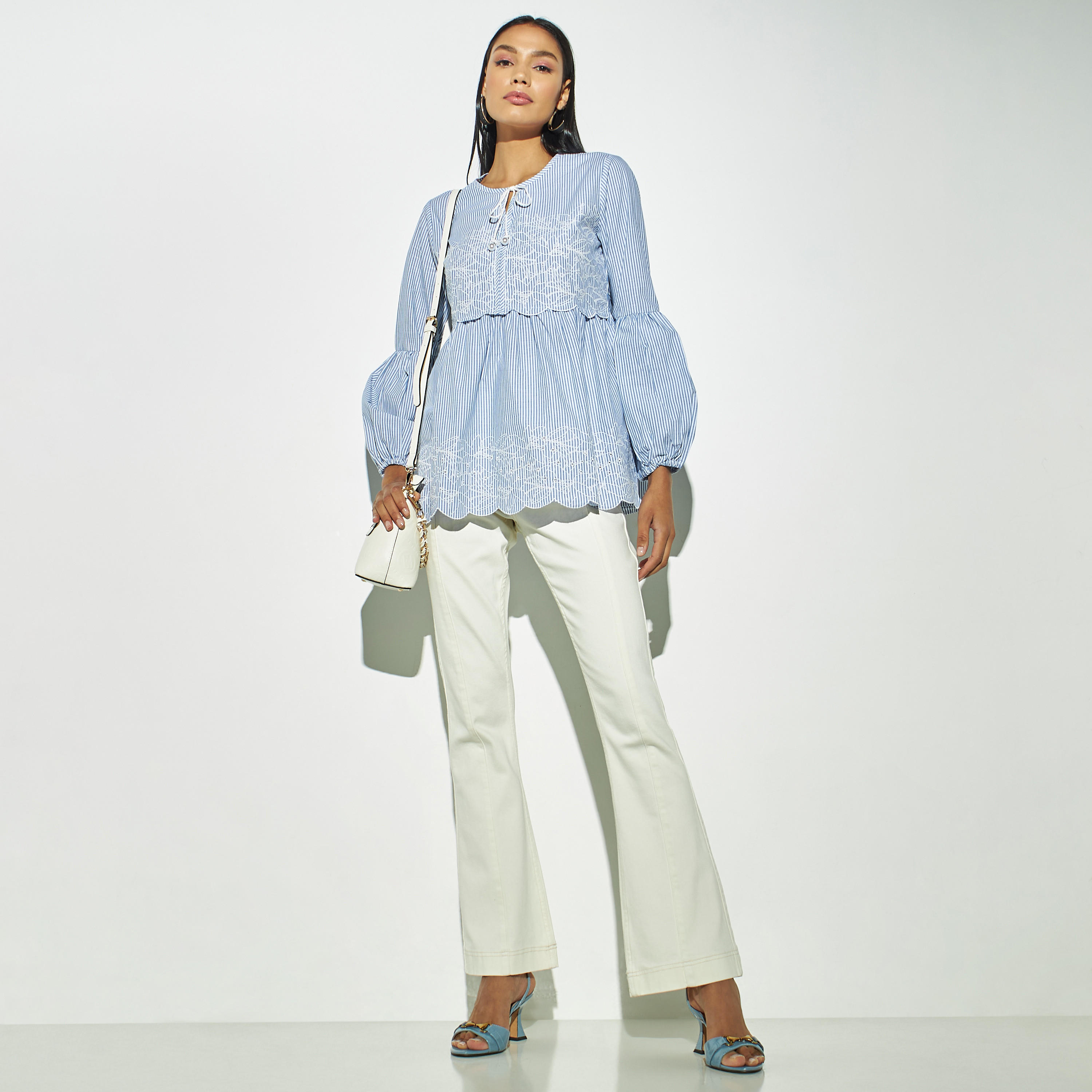 بلوزة إيه لاين مقلّمة ومطرزة بأربطة-women-clothing-shirtsandblouses-blouses-image-2