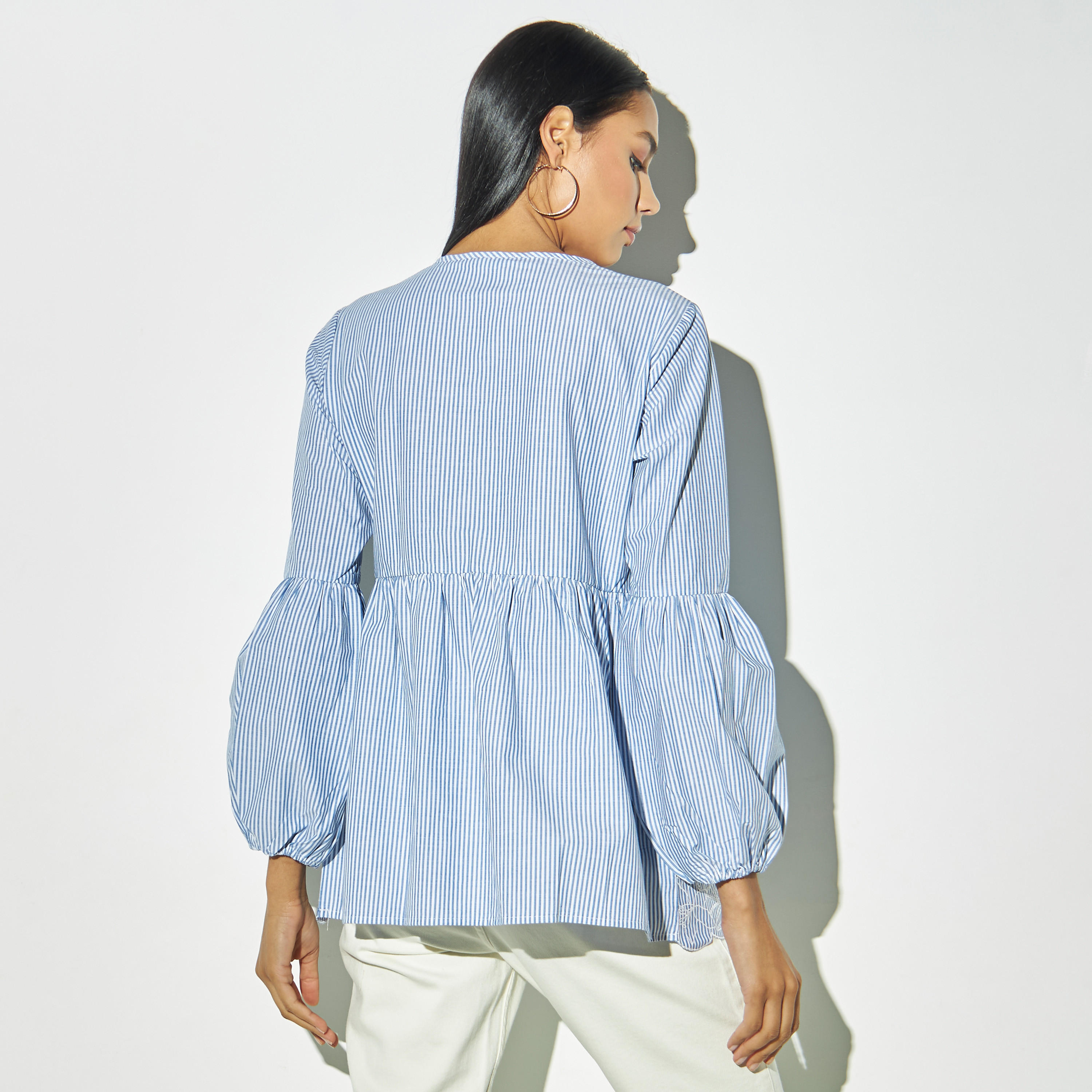 بلوزة إيه لاين مقلّمة ومطرزة بأربطة-women-clothing-shirtsandblouses-blouses-image-3