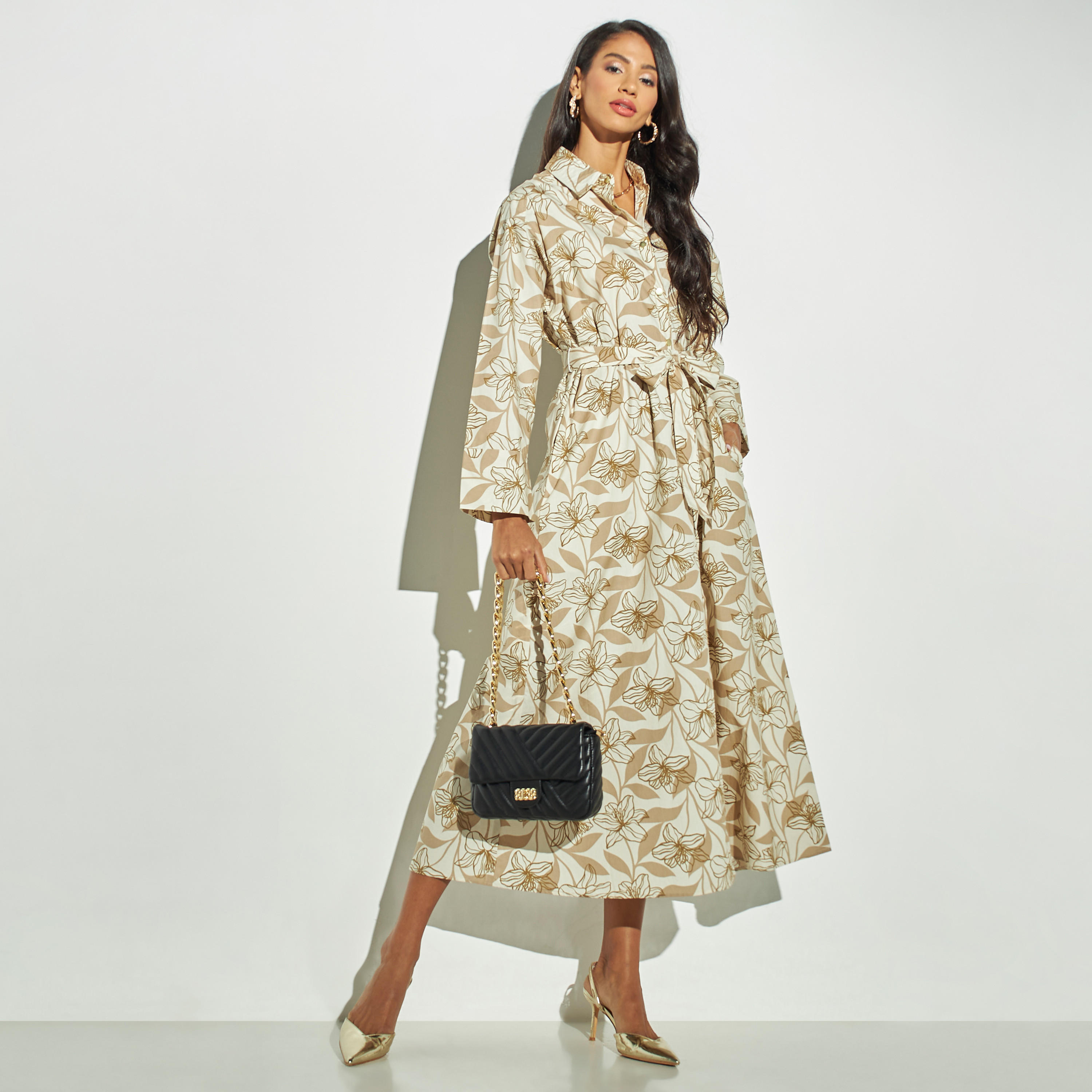 فستان قميص بوبلين بحزام رباط وجيوب وطبعات زهرية-women-clothing-dresses-image-2