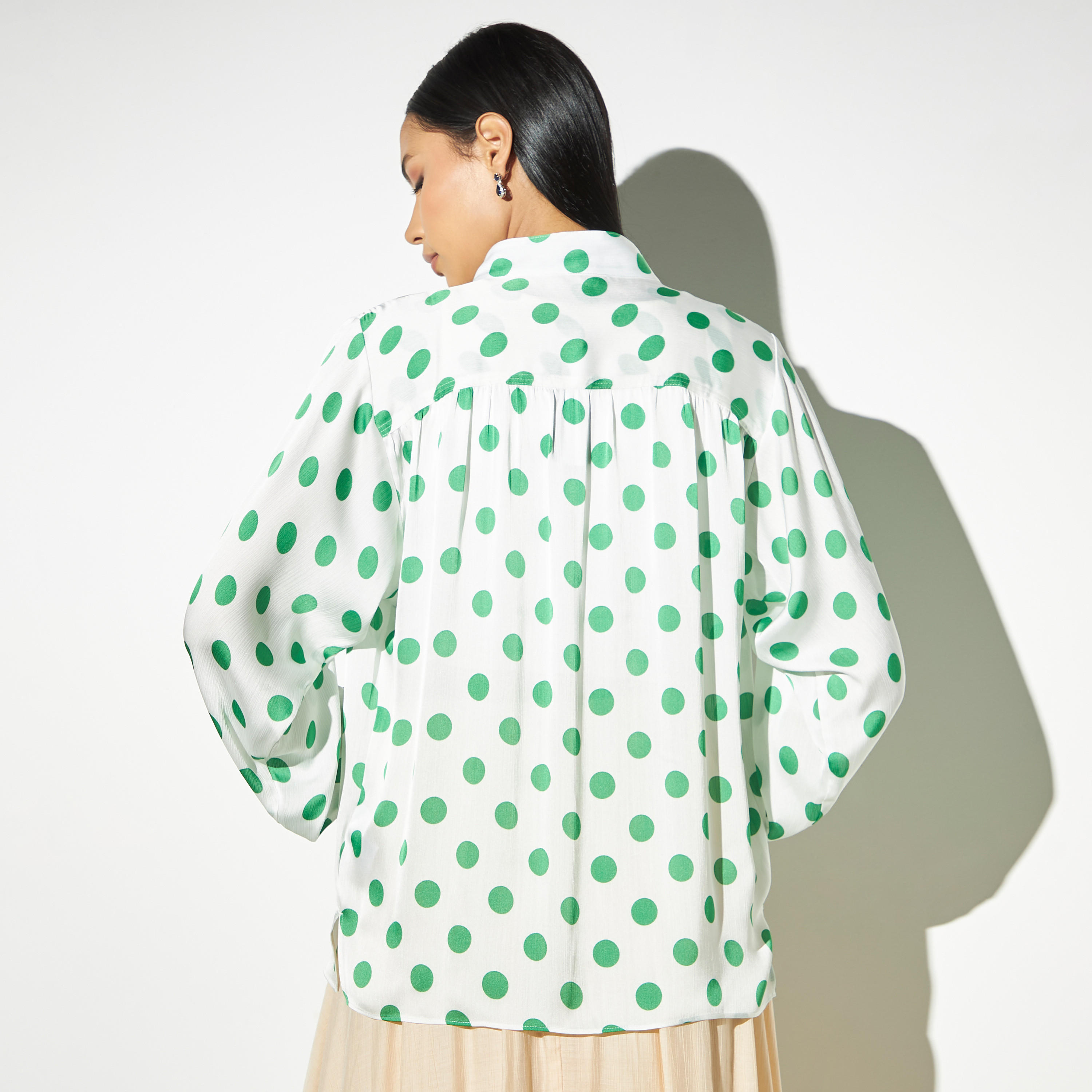 بلوزة بطبعات وياقة ماندارين وأربطة-women-clothing-shirtsandblouses-blouses-image-2