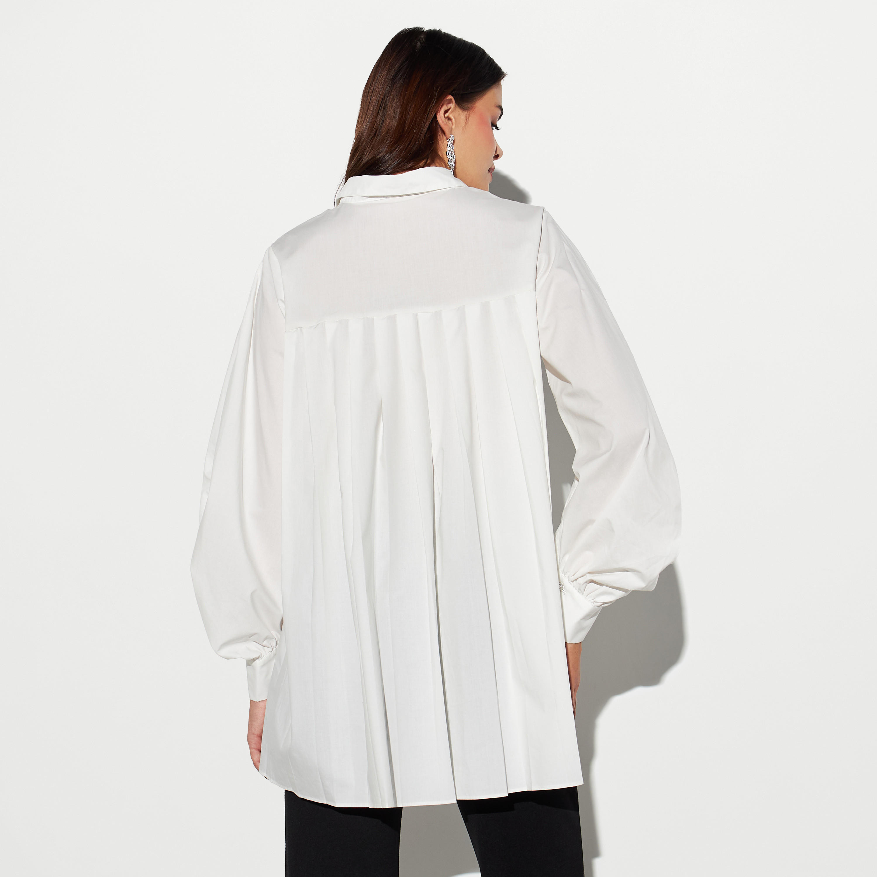 قميص طويل بأكمام منفوخة وكُسرات-women-clothing-shirtsandblouses-shirts-image-4