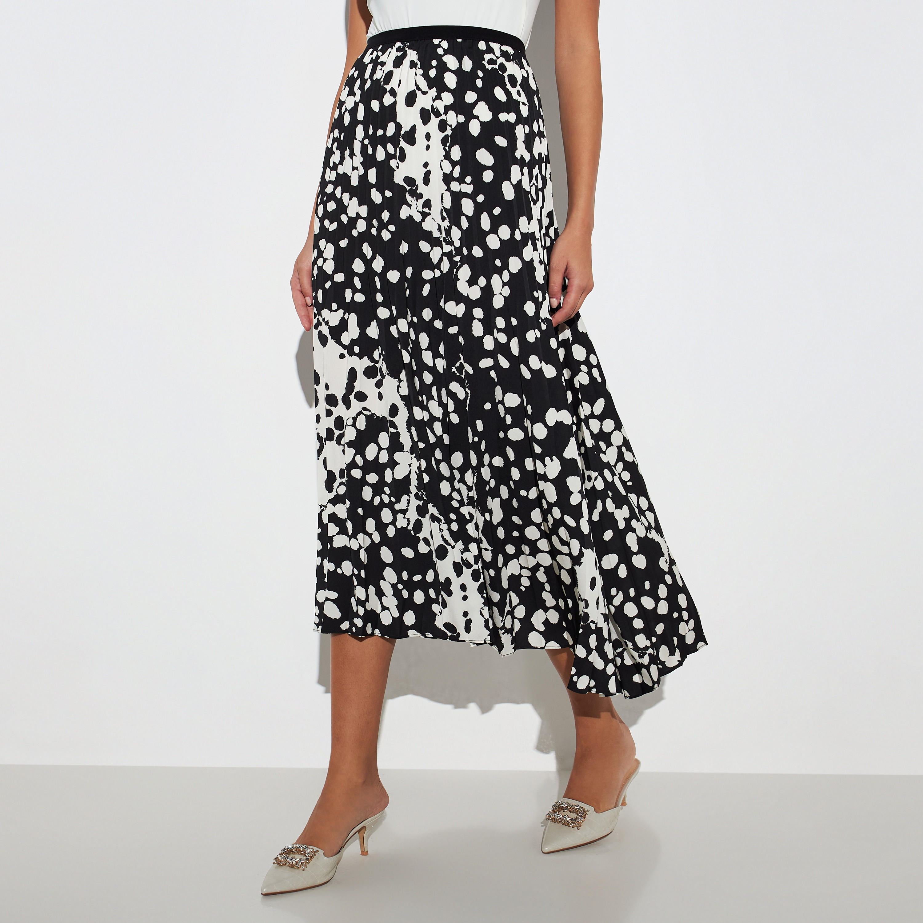 تنورة بخصر مطّاطي وطبعات-women-clothing-bottoms-skirts-image-4