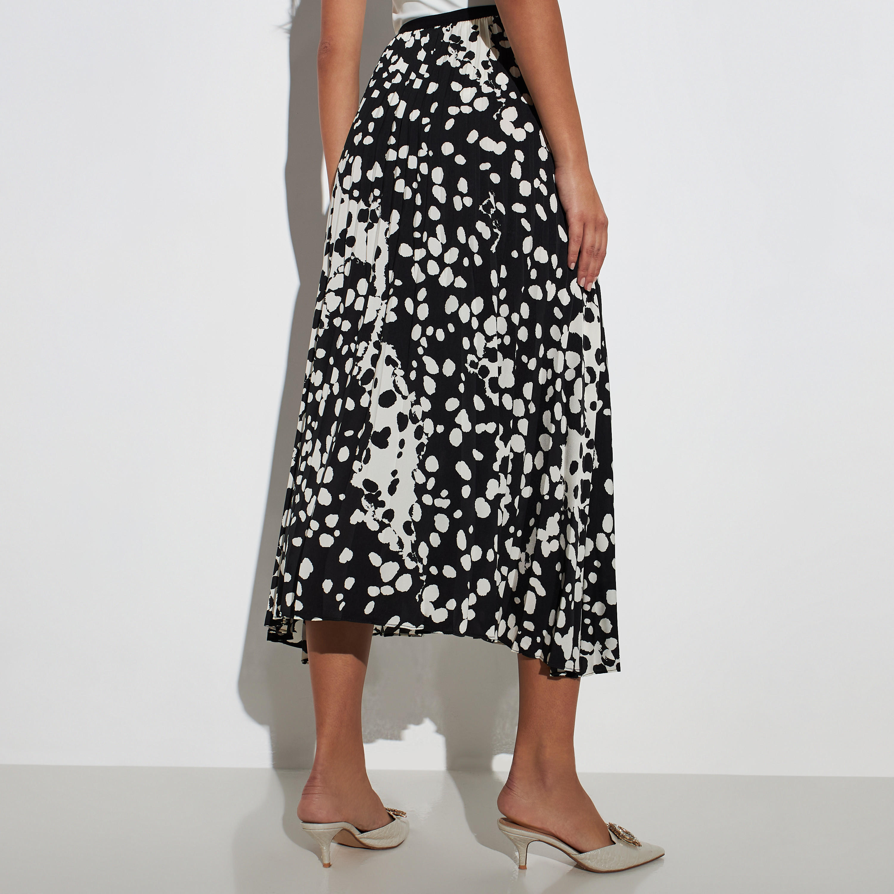 تنورة بخصر مطّاطي وطبعات-women-clothing-bottoms-skirts-image-1
