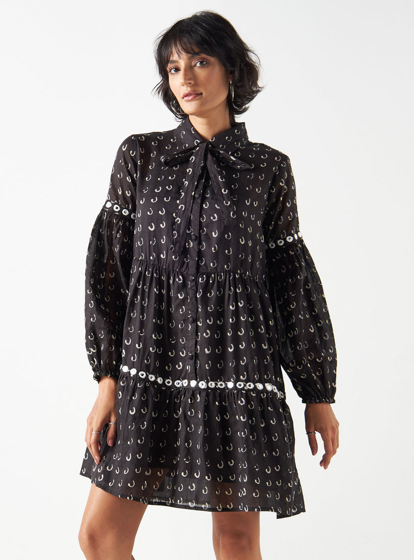 فستان متعدّد الطبقات بأربطة وزخارف-women-clothing-dresses-image-1