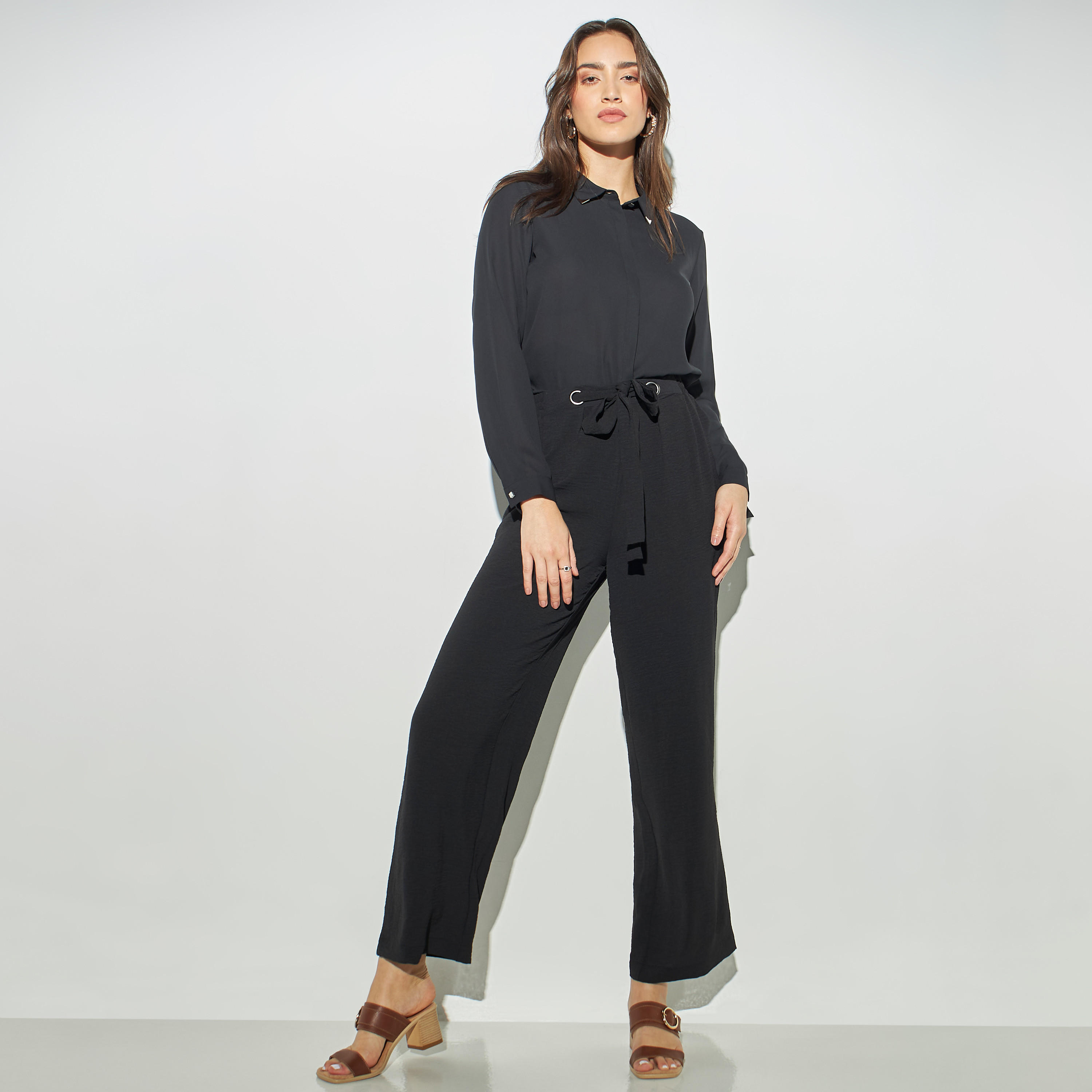 قميص سادة بأكمام طويلة وتفاصيل ميتاليك-women-clothing-shirtsandblouses-shirts-image-2