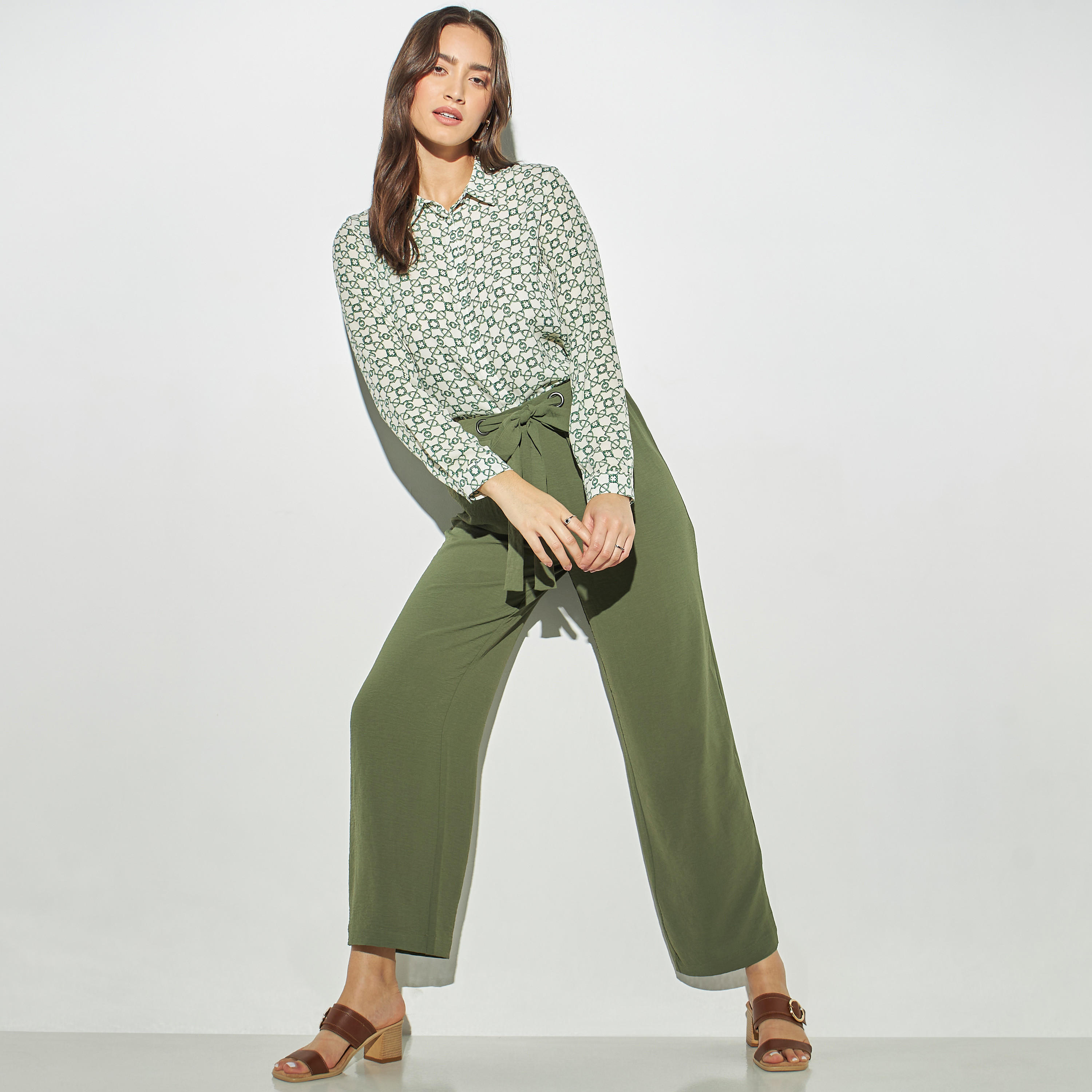 قميص بأكمام طويلة وتفاصيل ميتاليك وطبعات-women-clothing-shirtsandblouses-shirts-image-2