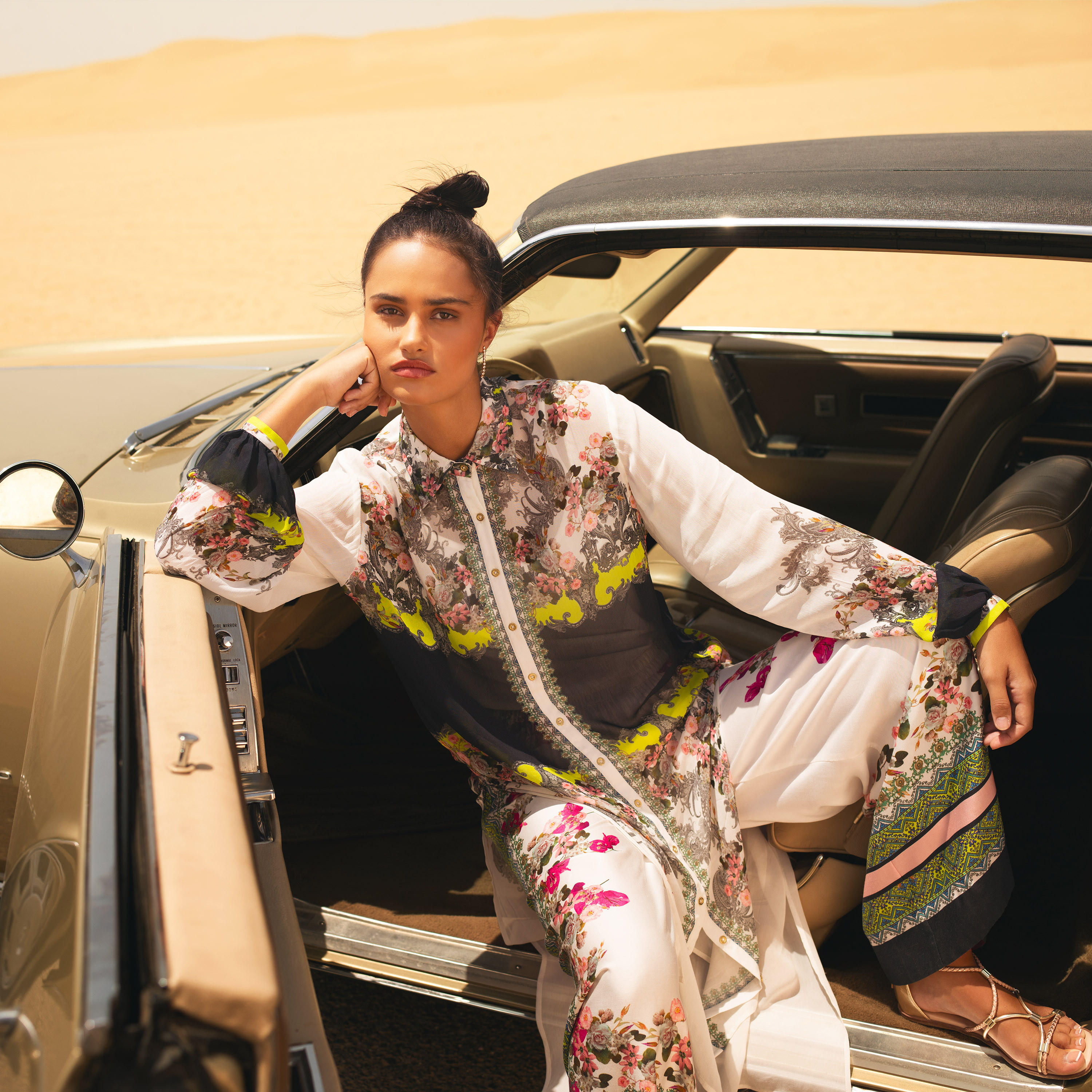 تونيك بأكمام طويلة وطبعات-women-clothing-shirtsandblouses-blouses-image-1