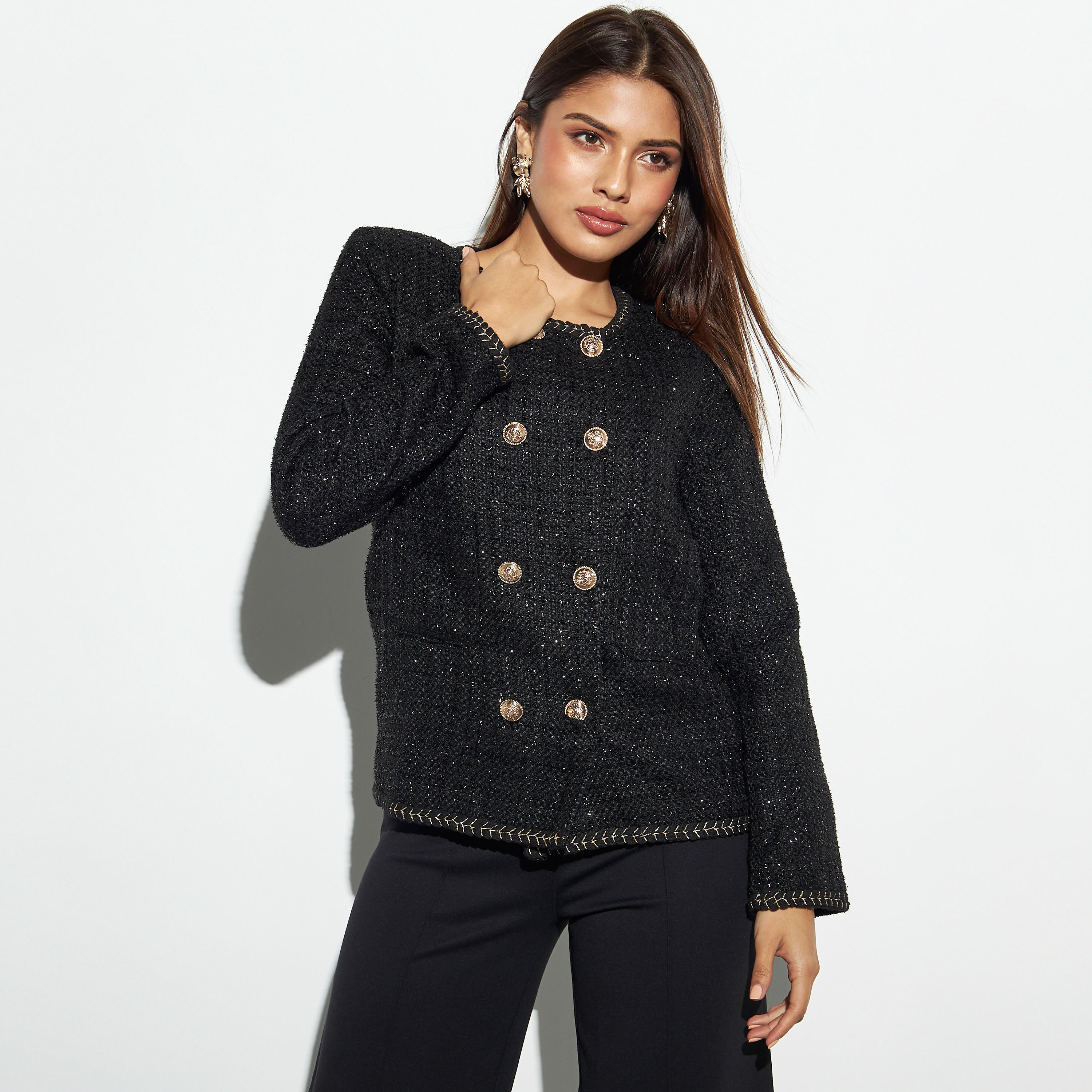 جاكيت بارز الملمس بصدر مزدوج وأكمام طويلة وتفاصيل مضفرة-women-winterwear-coatsandjackets-jackets-image-1