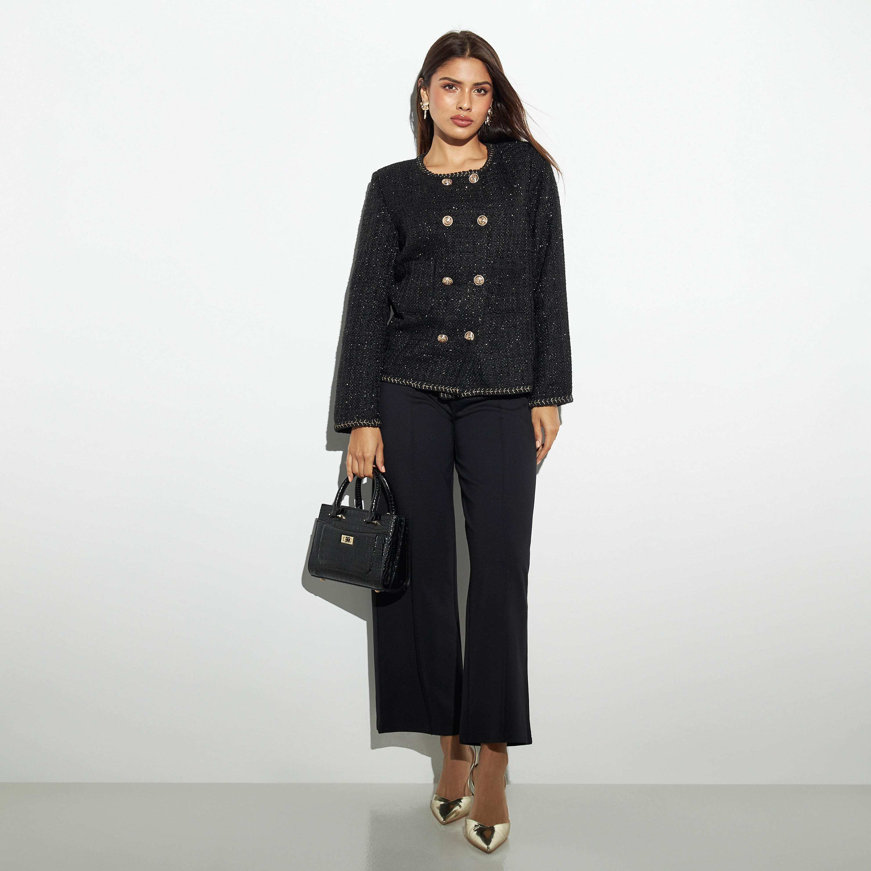 جاكيت بارز الملمس بصدر مزدوج وأكمام طويلة وتفاصيل مضفرة-women-winterwear-coatsandjackets-jackets-image-2