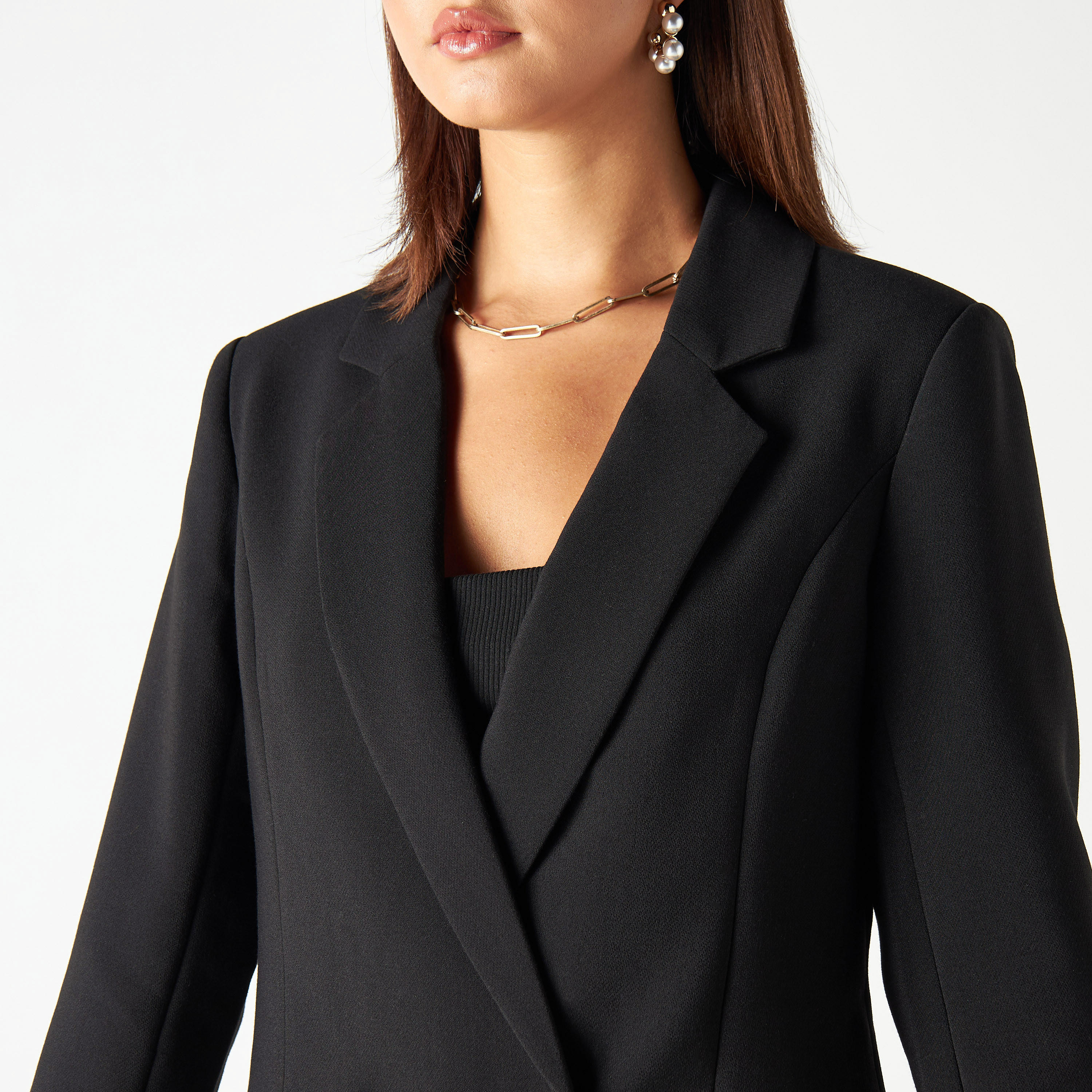 بليزر سادة بياقة مطوية وجيوب-women-clothing-coatsandjackets-blazers-image-2