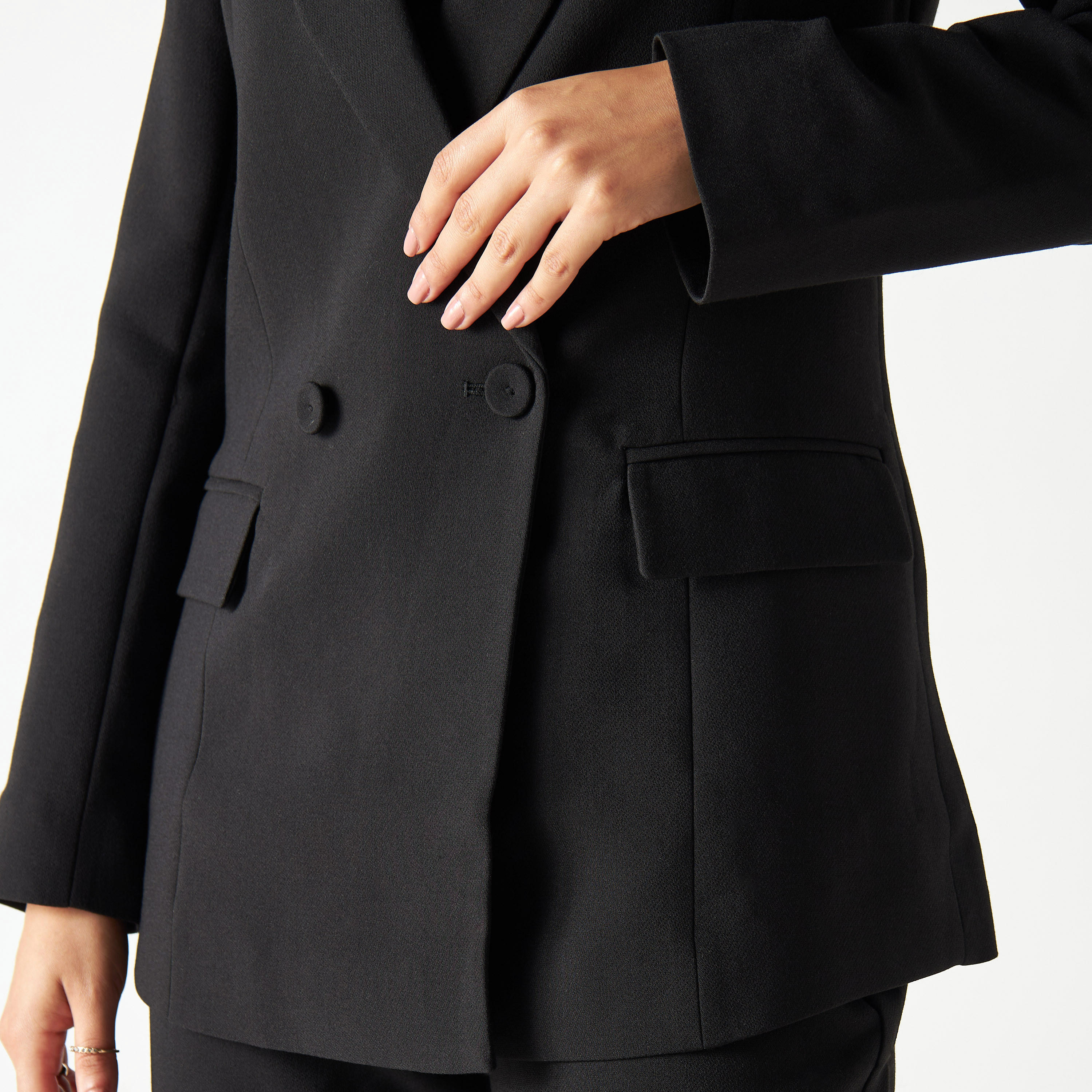 بليزر سادة بياقة مطوية وجيوب-women-clothing-coatsandjackets-blazers-image-1