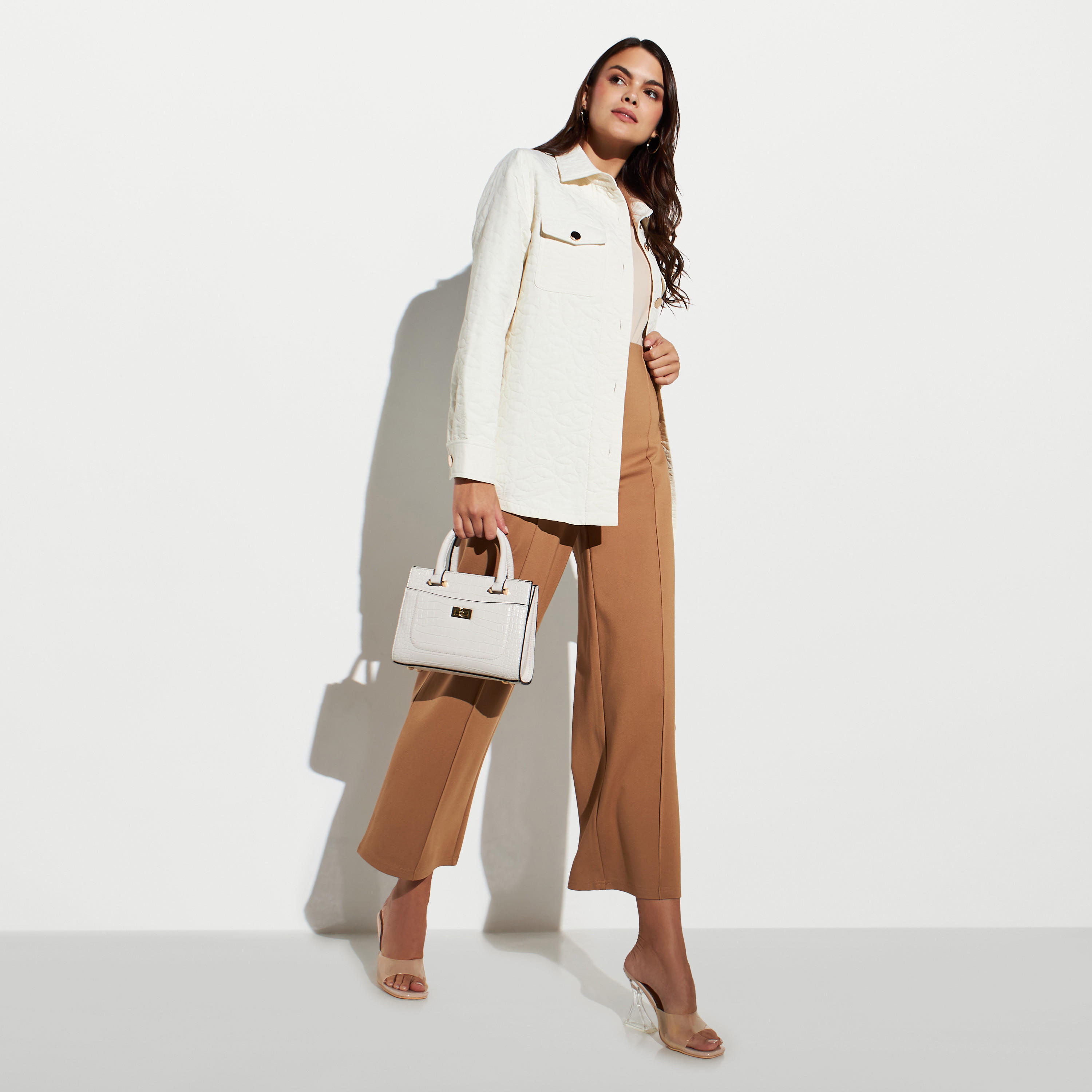 جاكيت مُبطن بأكمام طويلة وجيوب-women-winterwear-coatsandjackets-jackets-image-3
