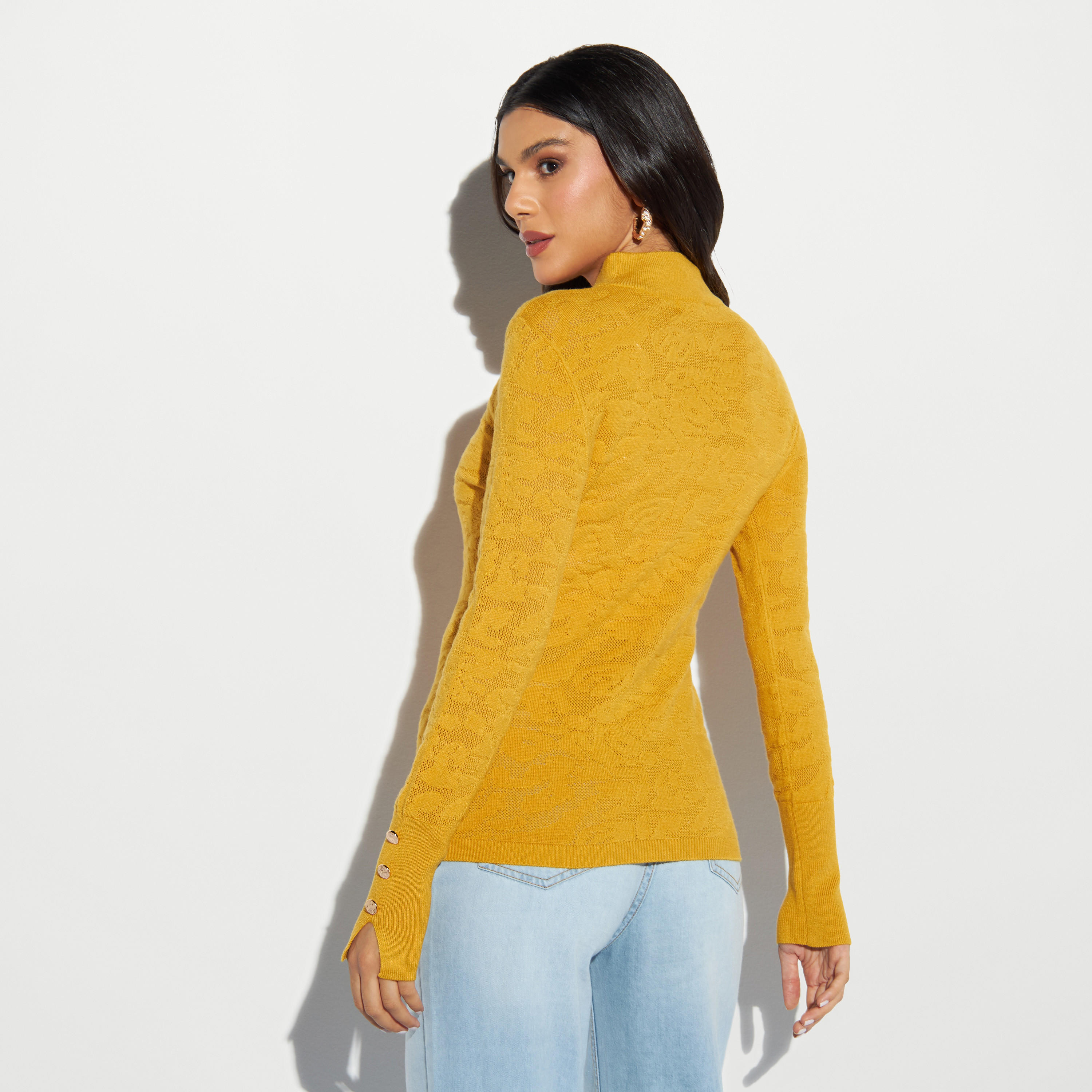 بلوزة بارزة الملمس بياقة عاليّة وأكمام طويلة-women-clothing-shirtsandblouses-blouses-image-3