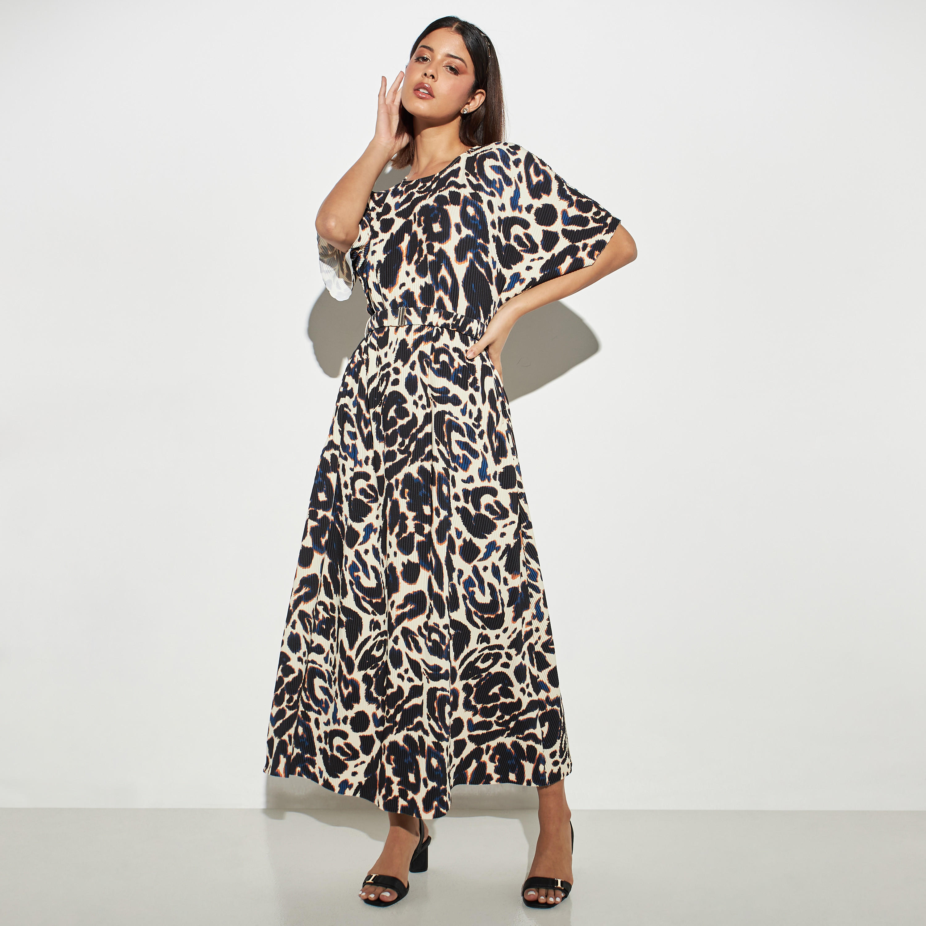 فستان بحزام بطبعات وأكمام طويلة-women-clothing-dresses-image-2