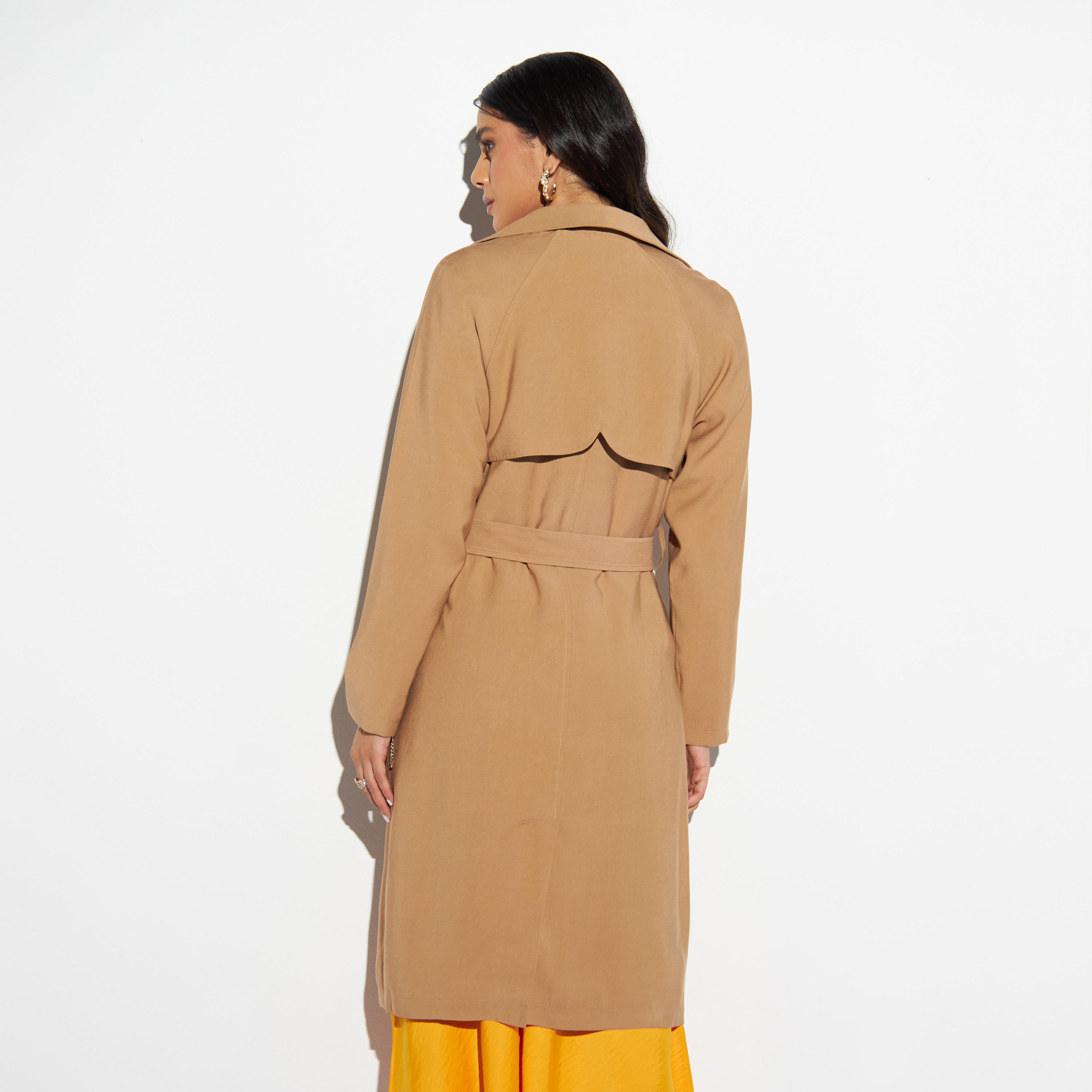 معطف سادة بحزام وجيوب-women-winterwear-coatsandjackets-jackets-image-2